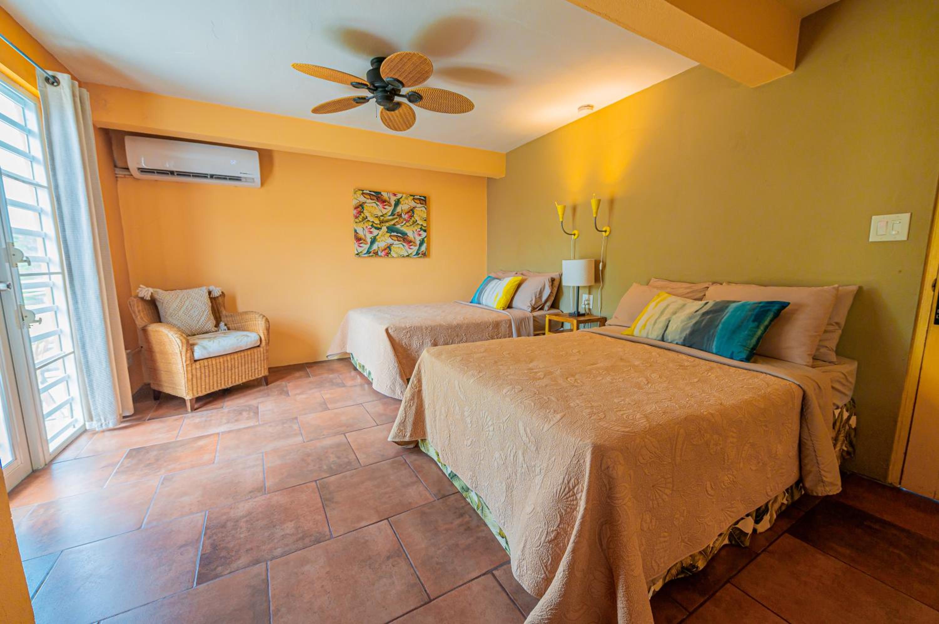Double Room with Extra Bed photo 1