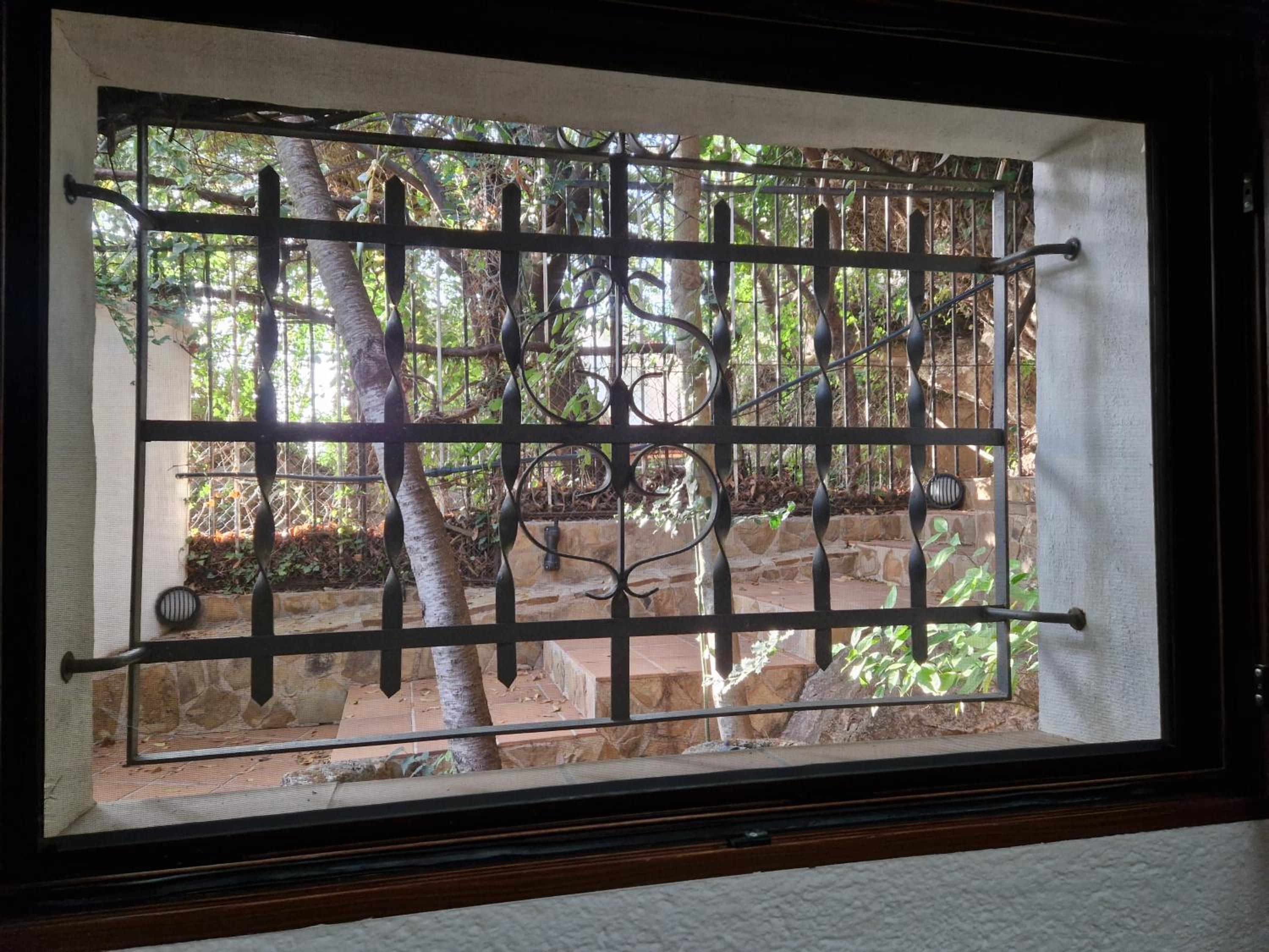 Apartment - Ground Floor photo 2