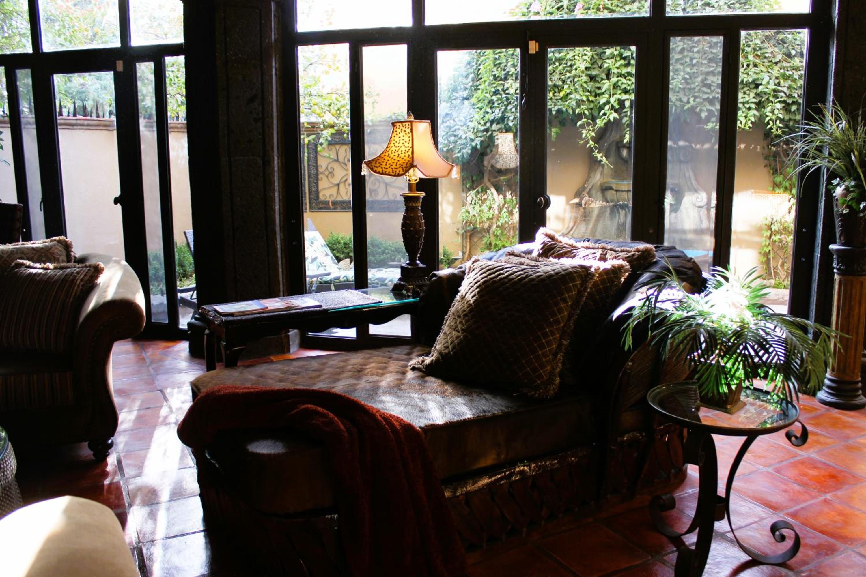 Three-Bedroom House - Photo 36