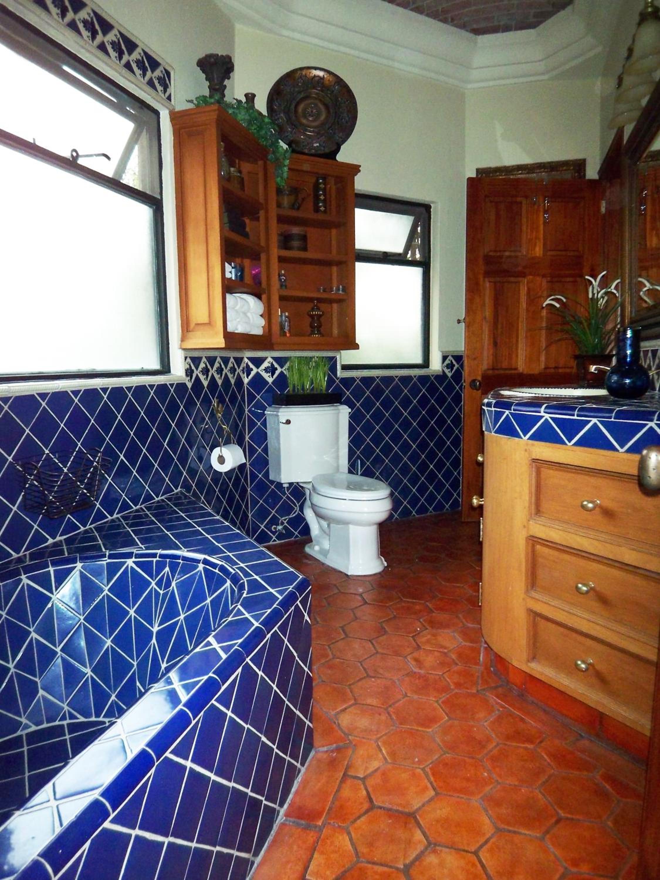 Three-Bedroom House - Photo 44
