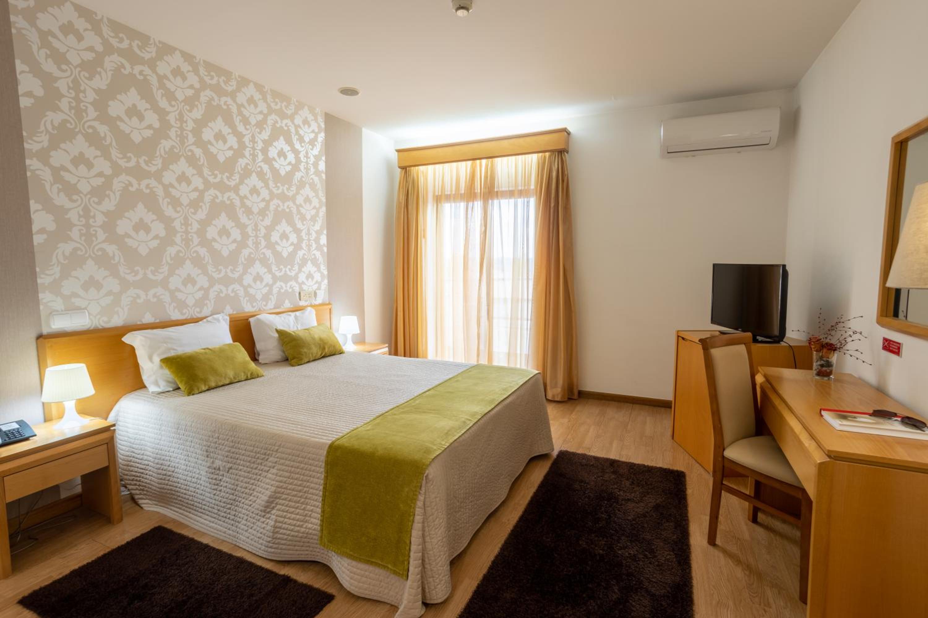 Double Room - Photo 4