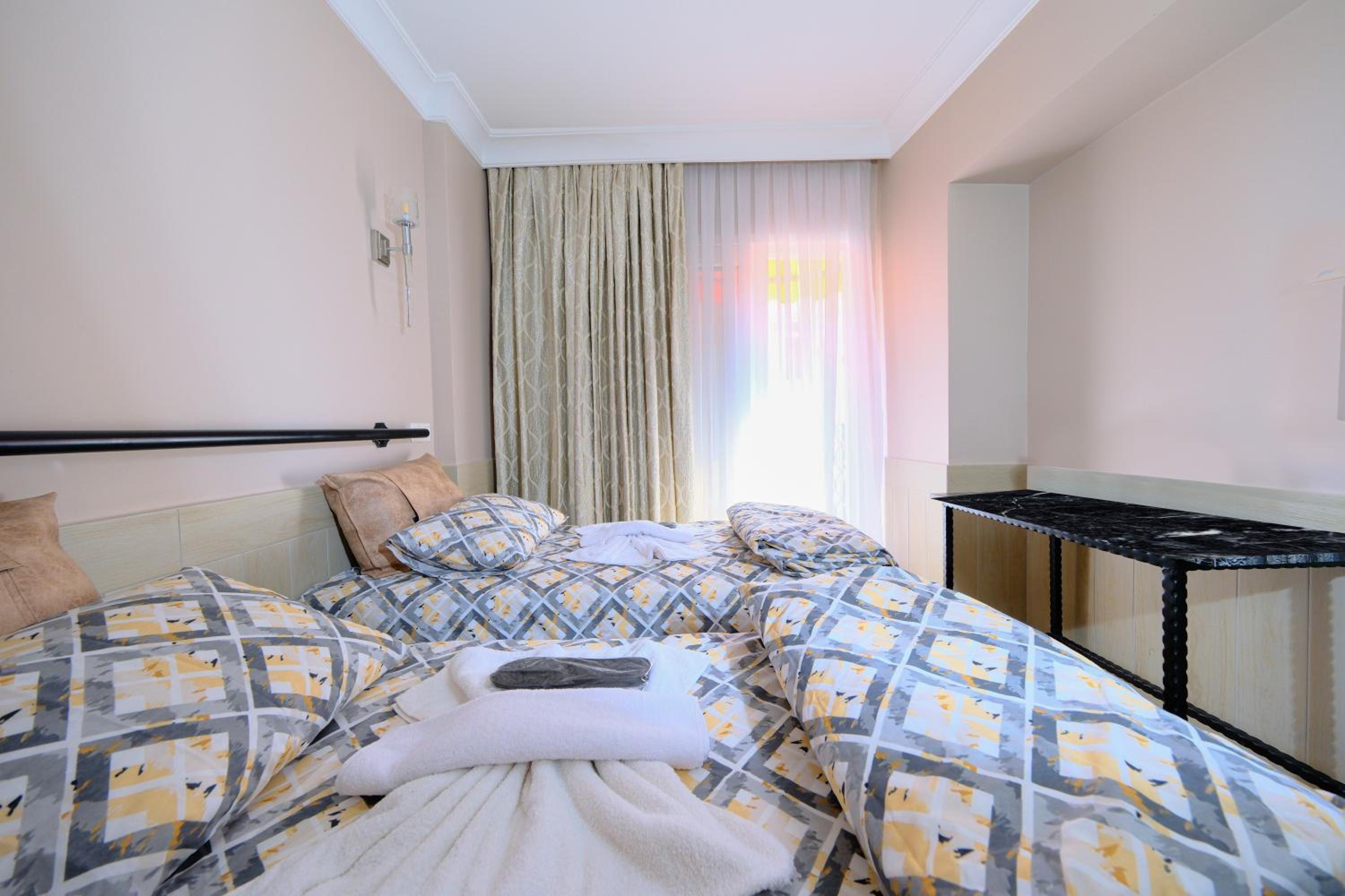 Deluxe Triple Room photo 1