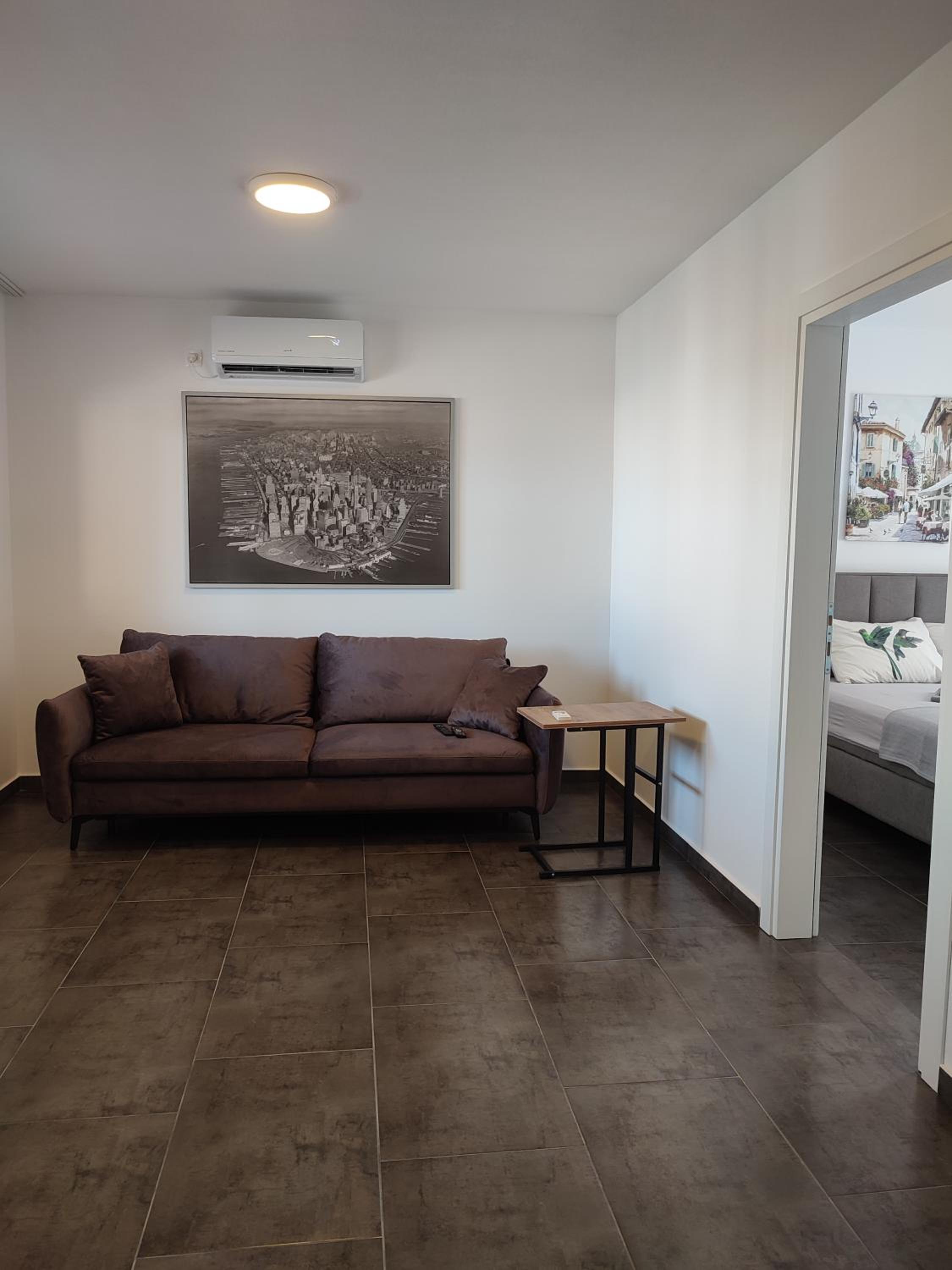 Deluxe Apartment photo 1