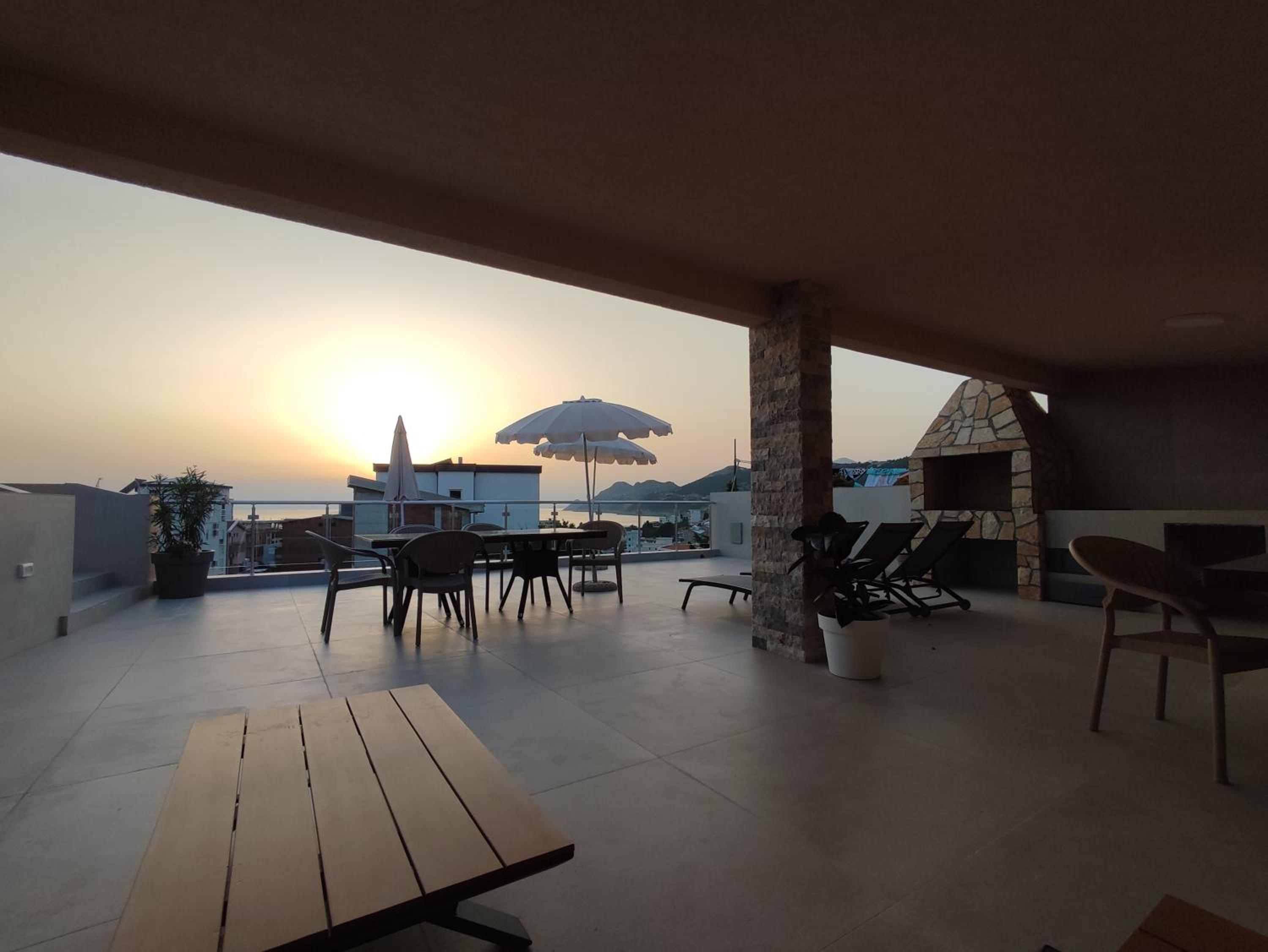 Studio with Terrace photo 3