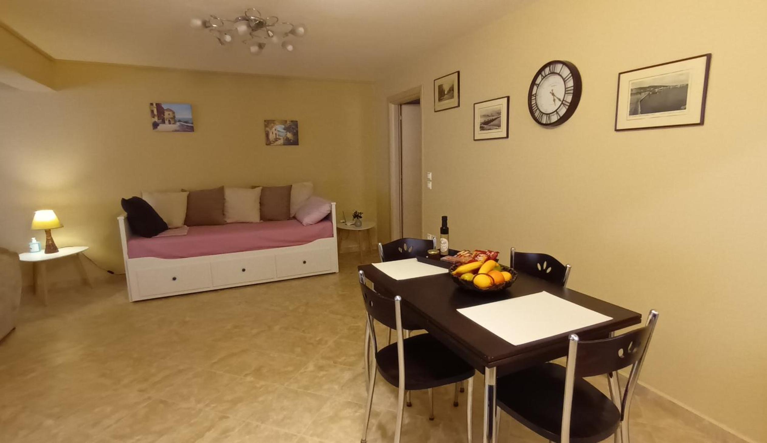One-Bedroom Apartment