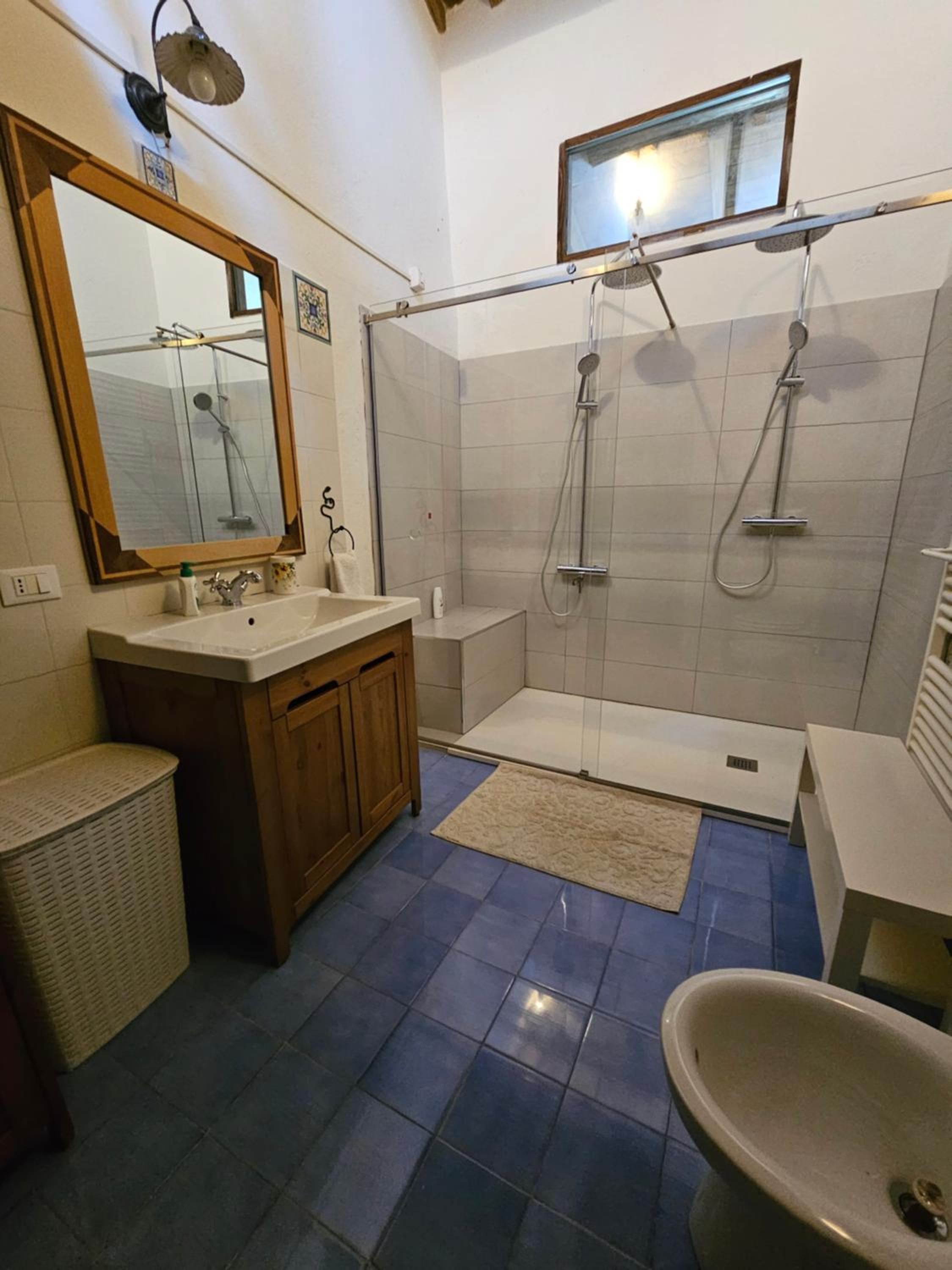 Deluxe Family Suite photo 2