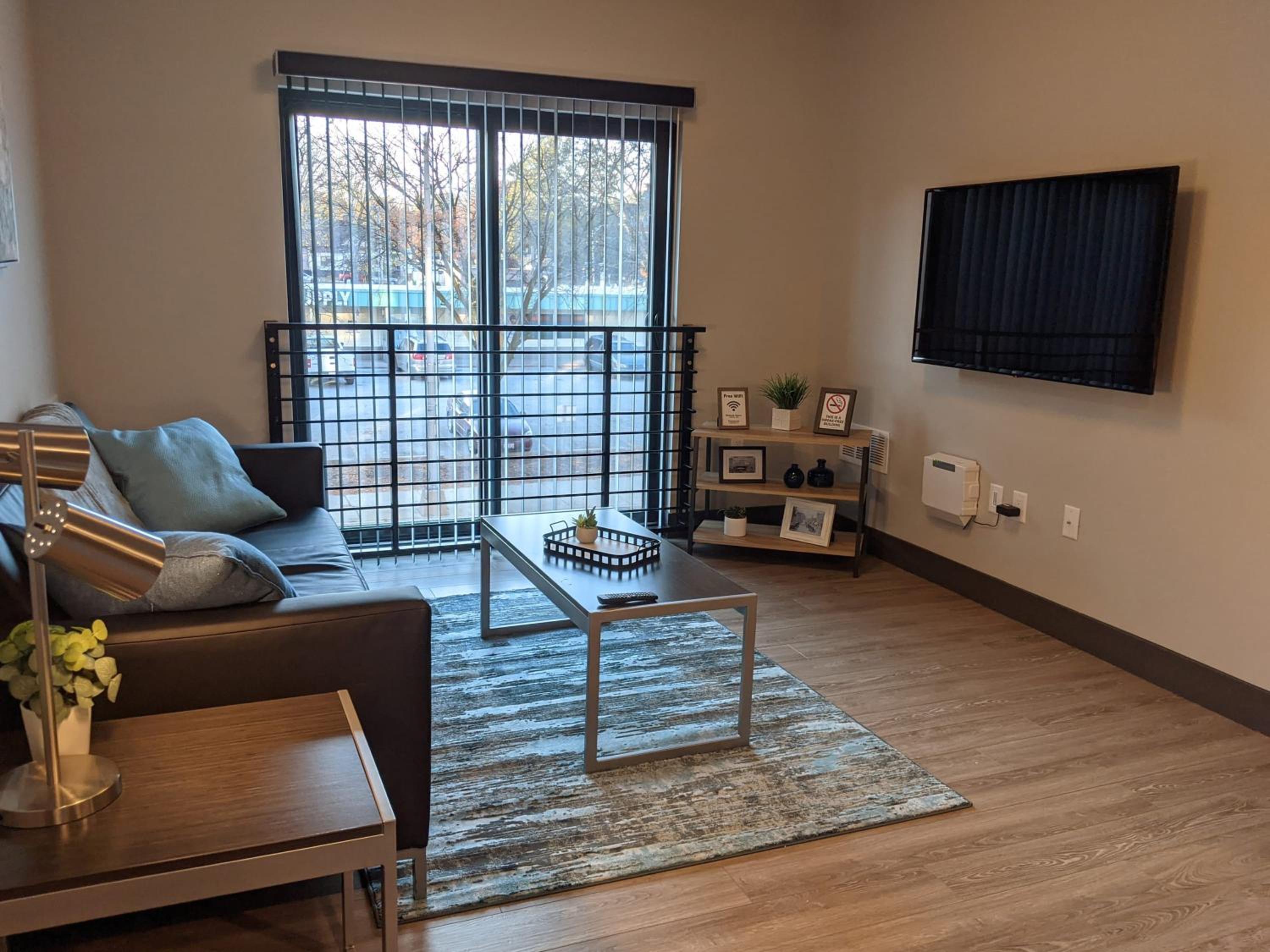Apartment photo 1