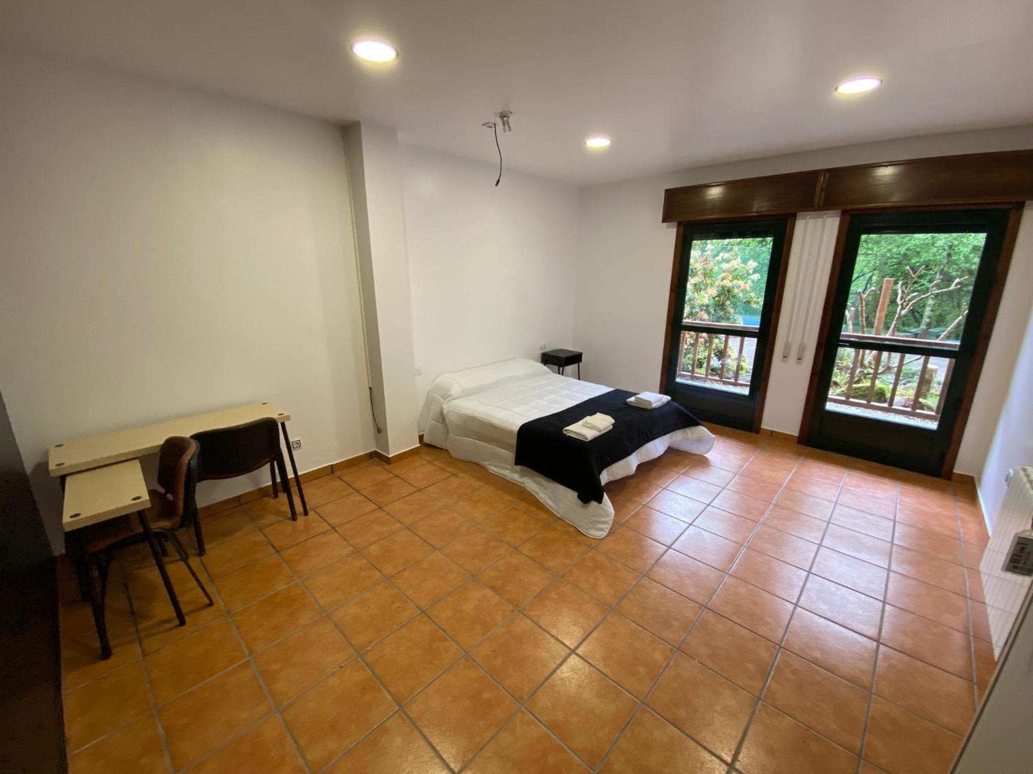 Habitación King con ducha a ras de suelo - Acceso para discapacitados