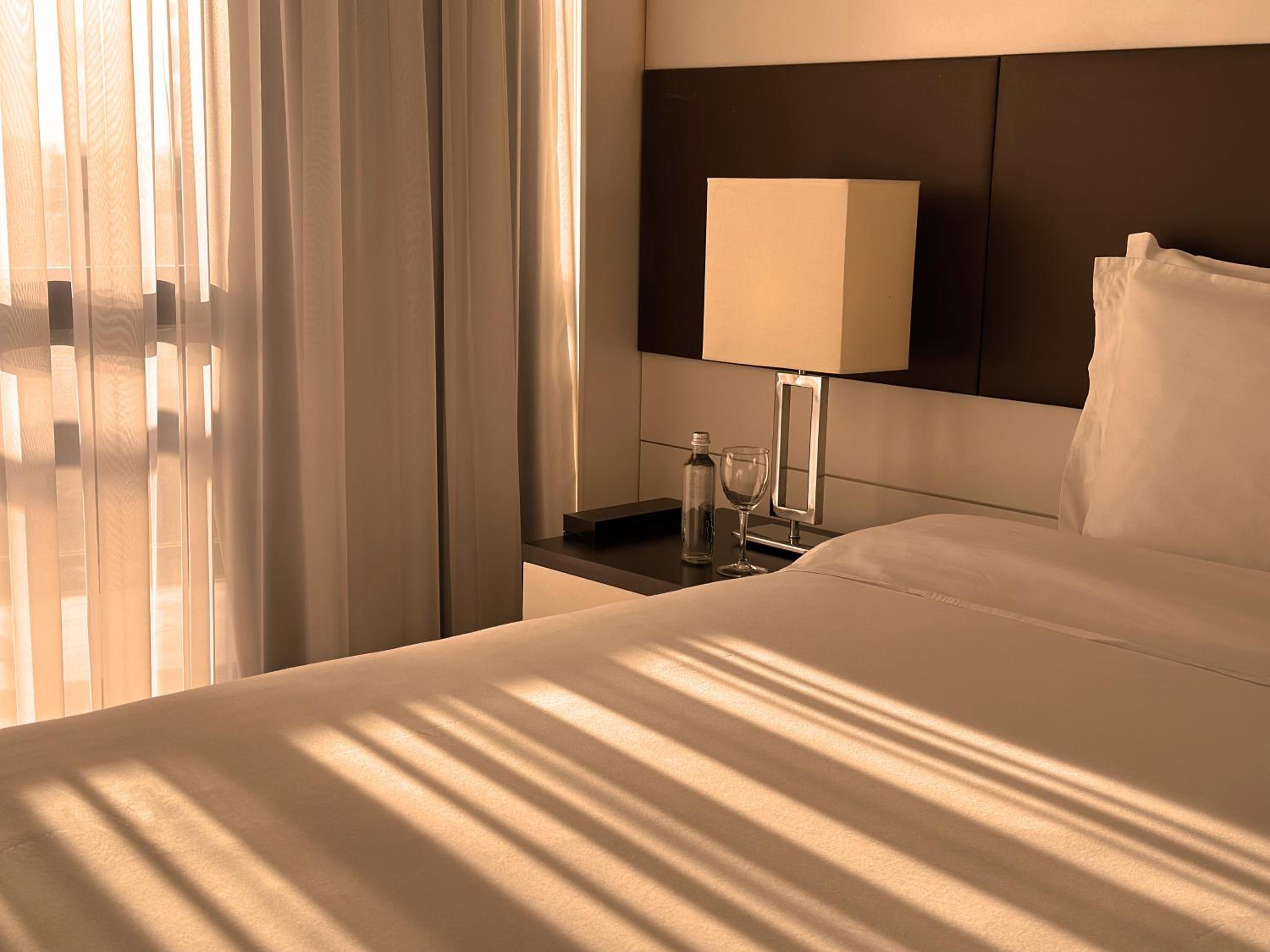 Kubitschek Plaza Hotel — Standard Double Room