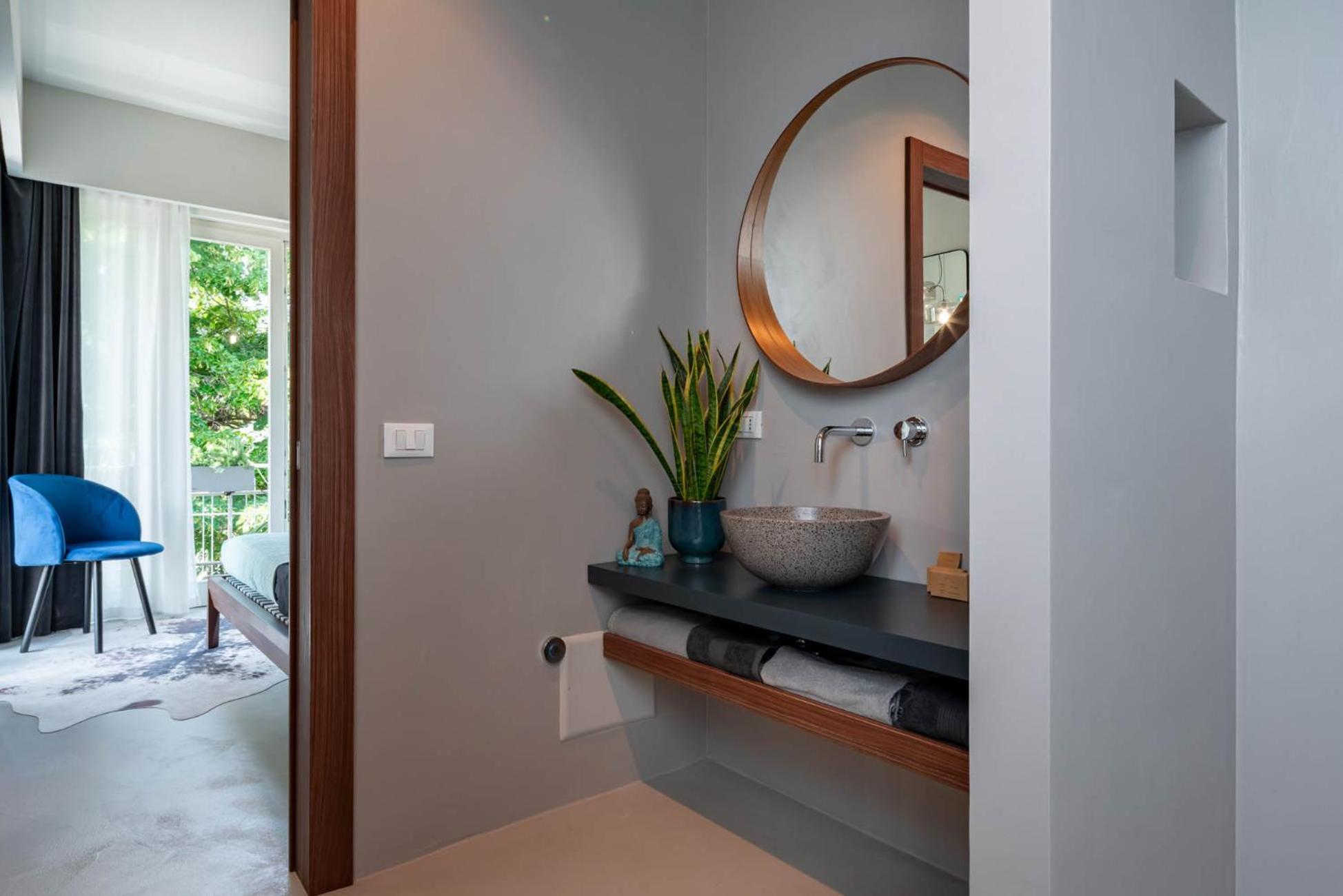 One-Bedroom Apartment - Photo 31