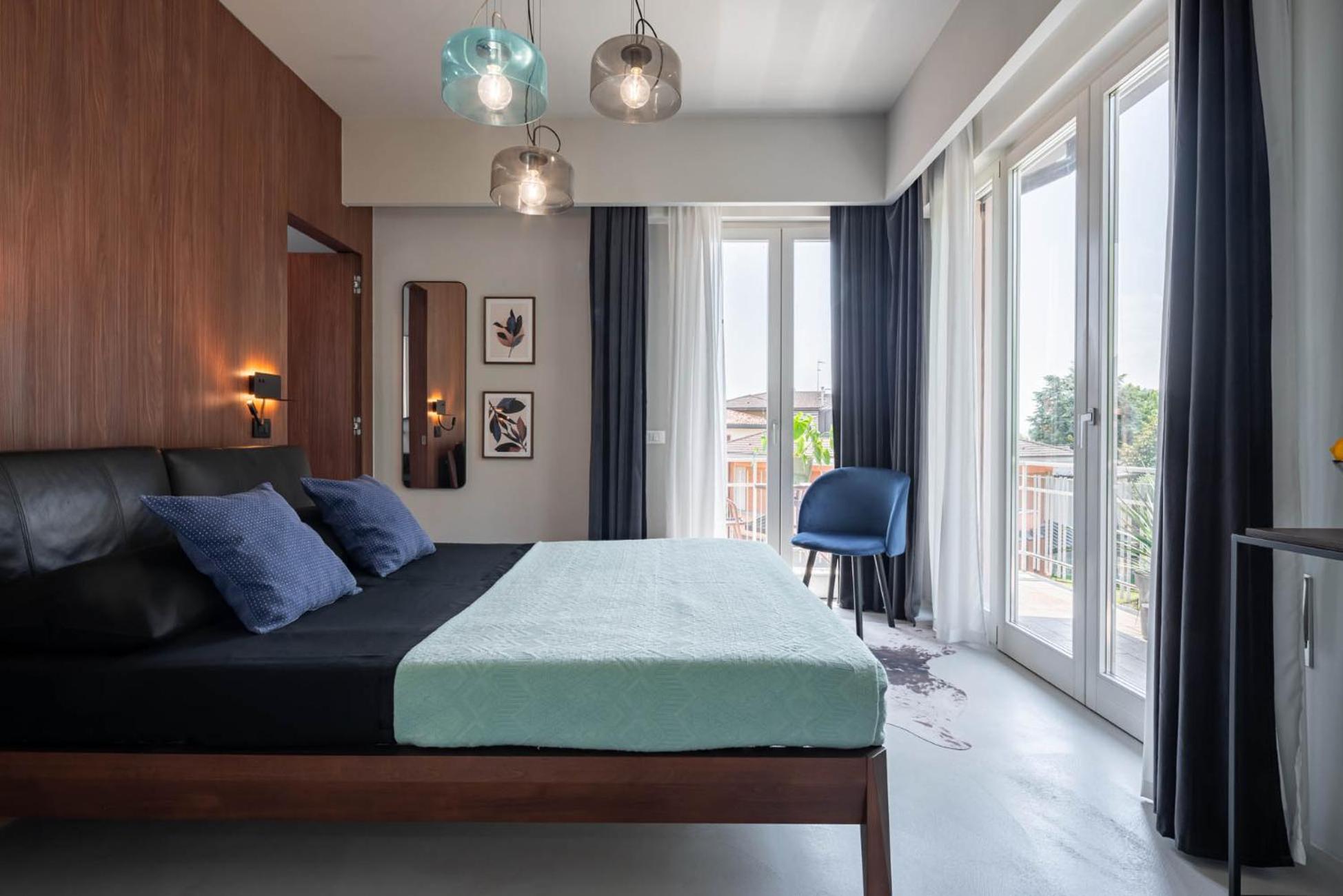 One-Bedroom Apartment - Photo 34