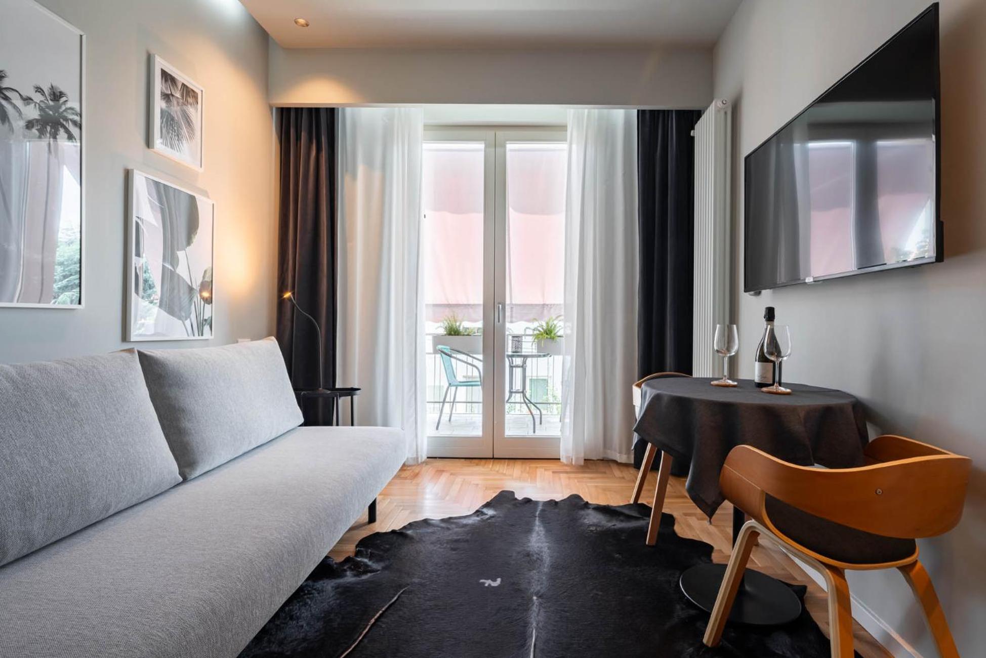 Two-Bedroom Apartment - Photo 1