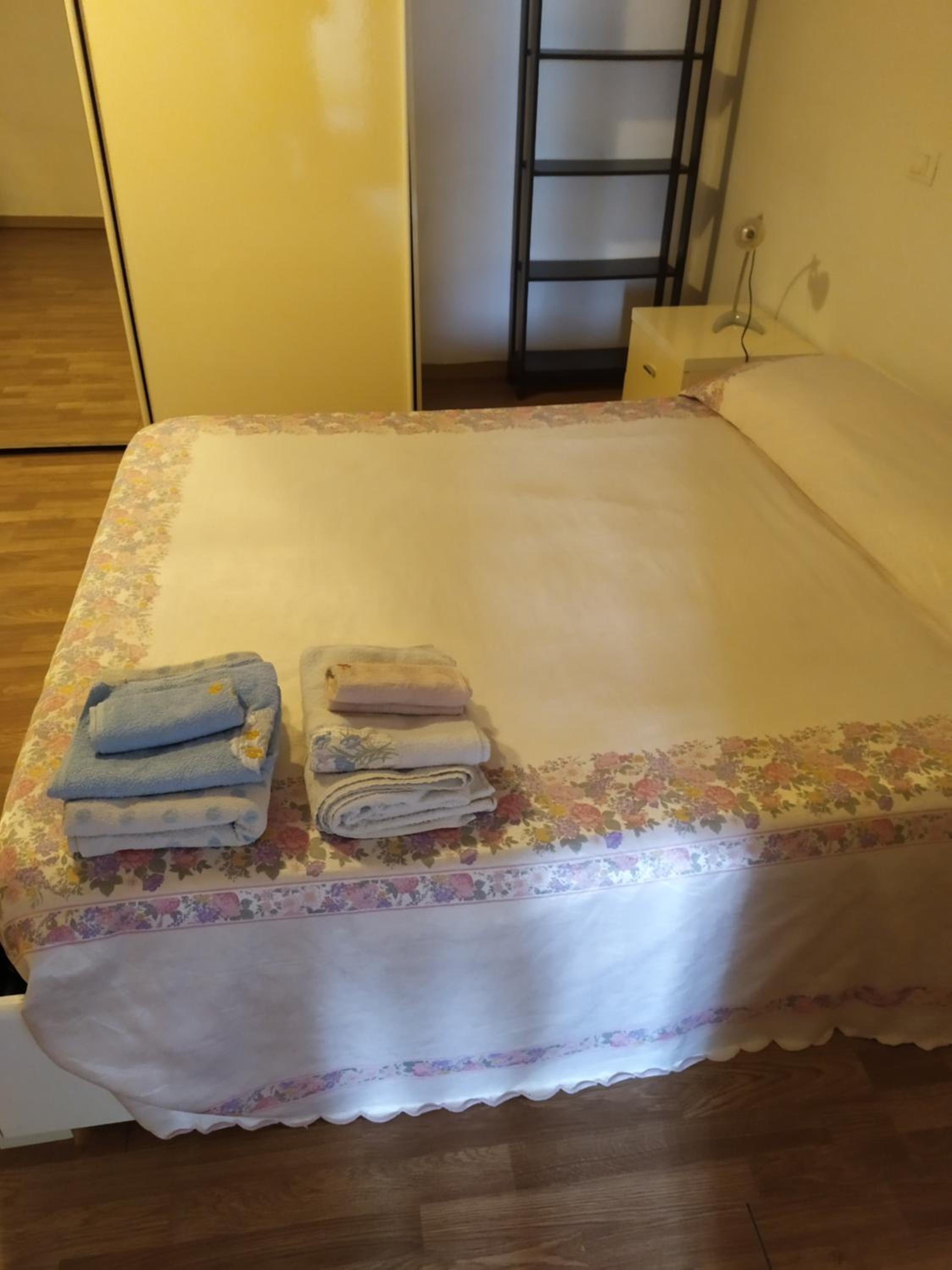 One-Bedroom Apartment - Photo 34