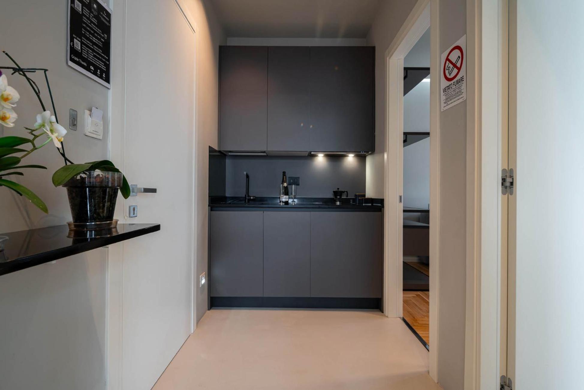 Two-Bedroom Apartment - Photo 21