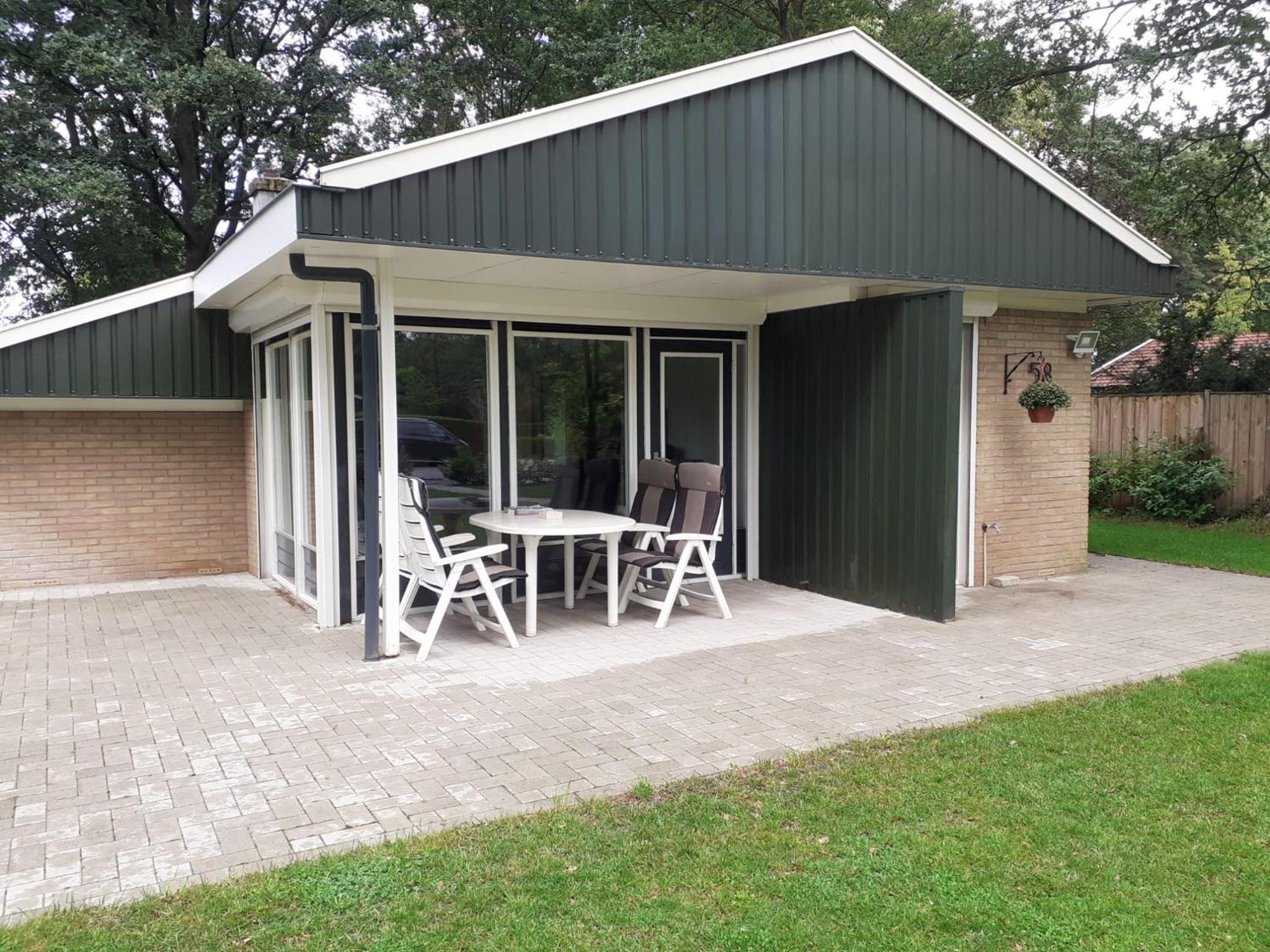Three-Bedroom House photo 3