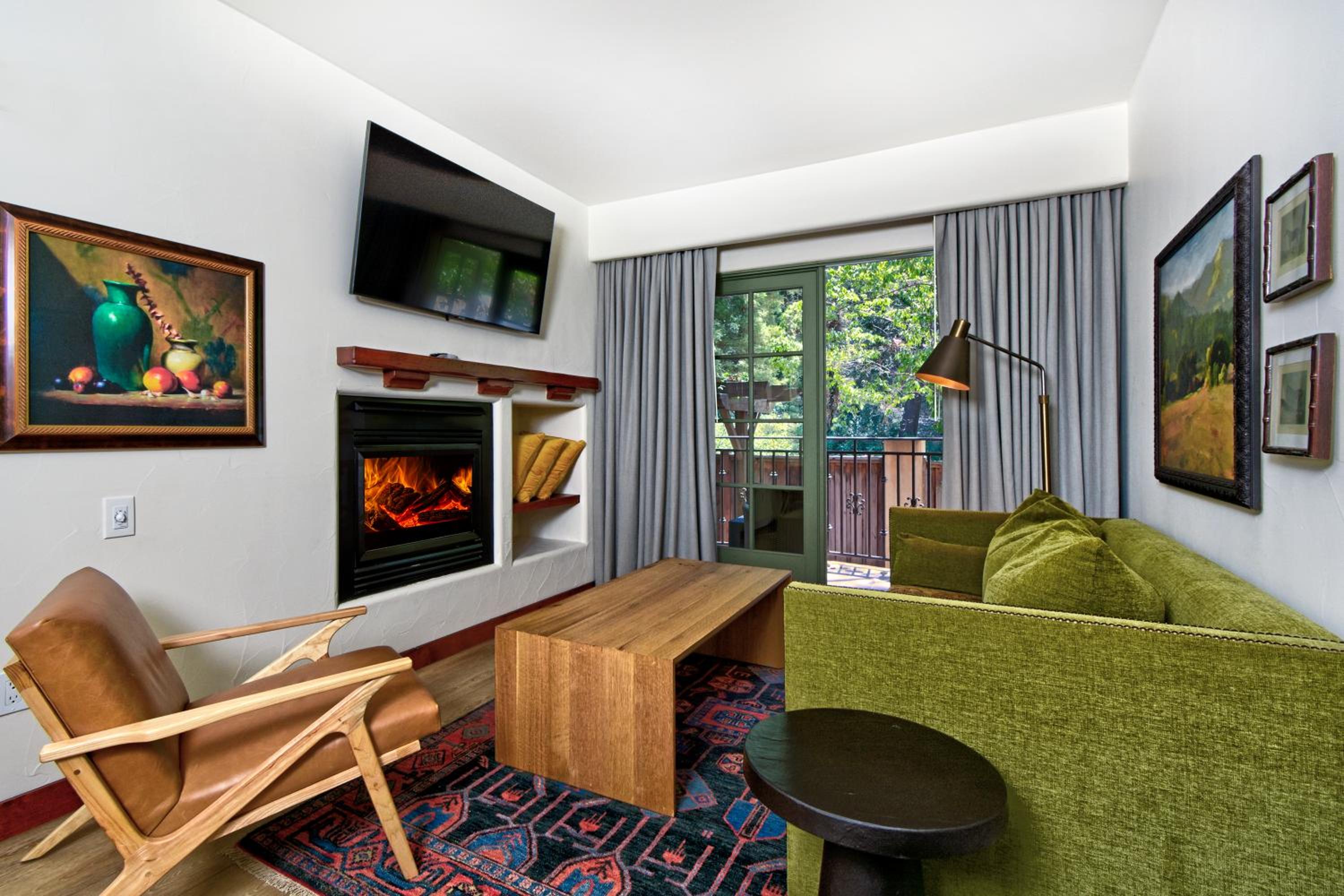 Suite - Photo 4