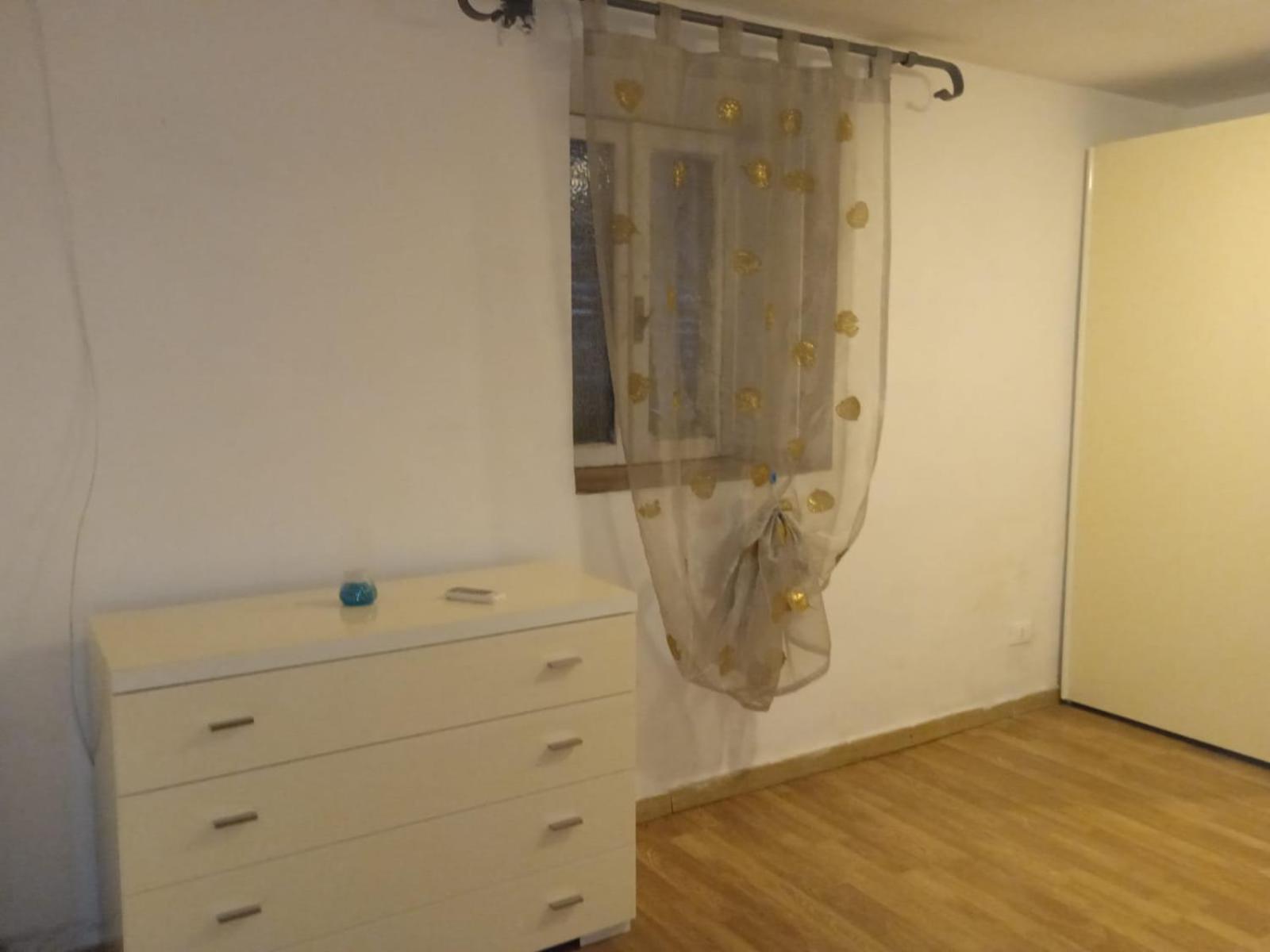 One-Bedroom Apartment - Photo 35