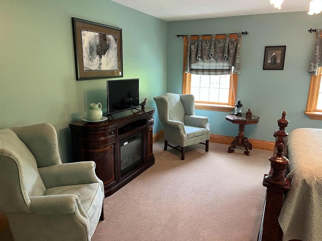 Queen Room with Garden View photo 2