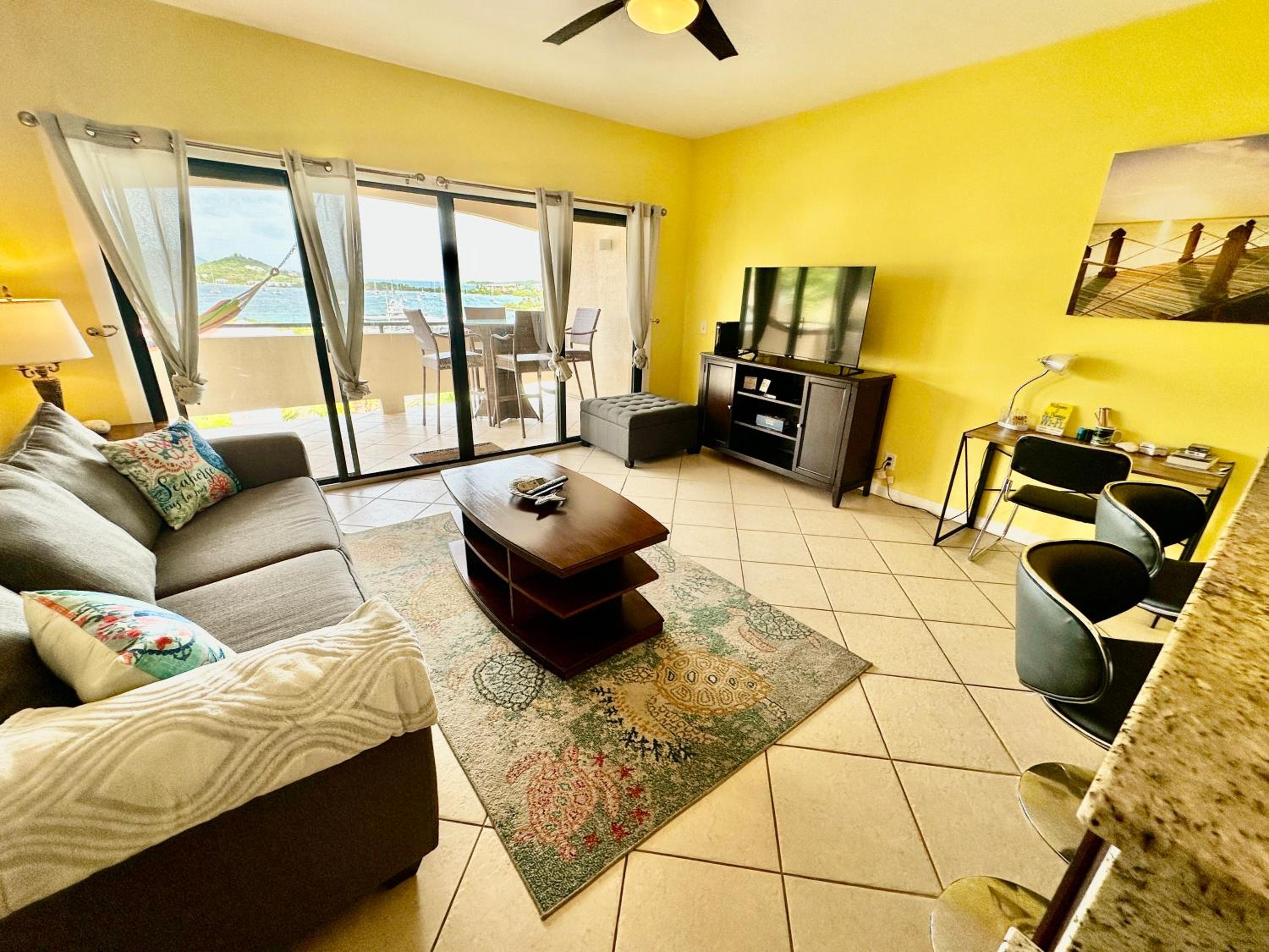 Apartment with Sea View photo 1