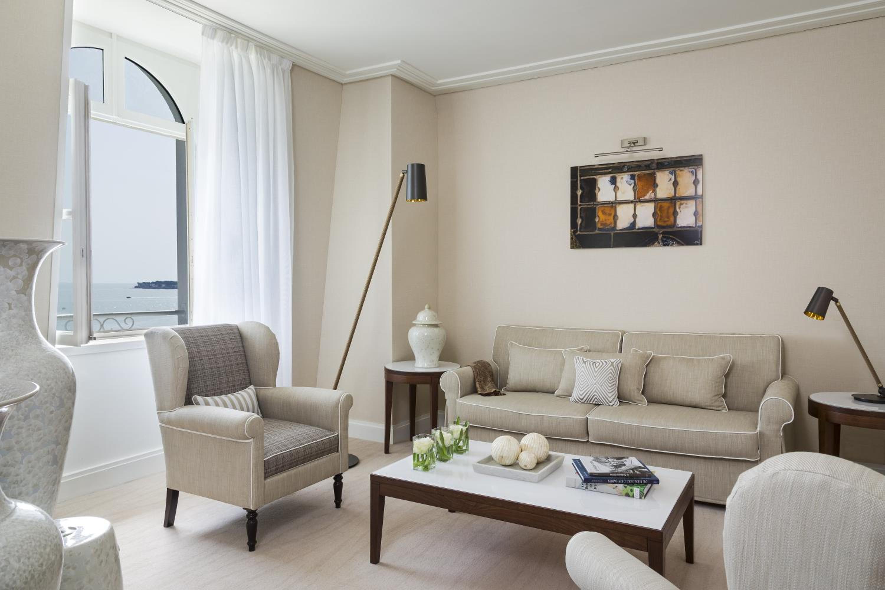 Prestige Suite with Sea View