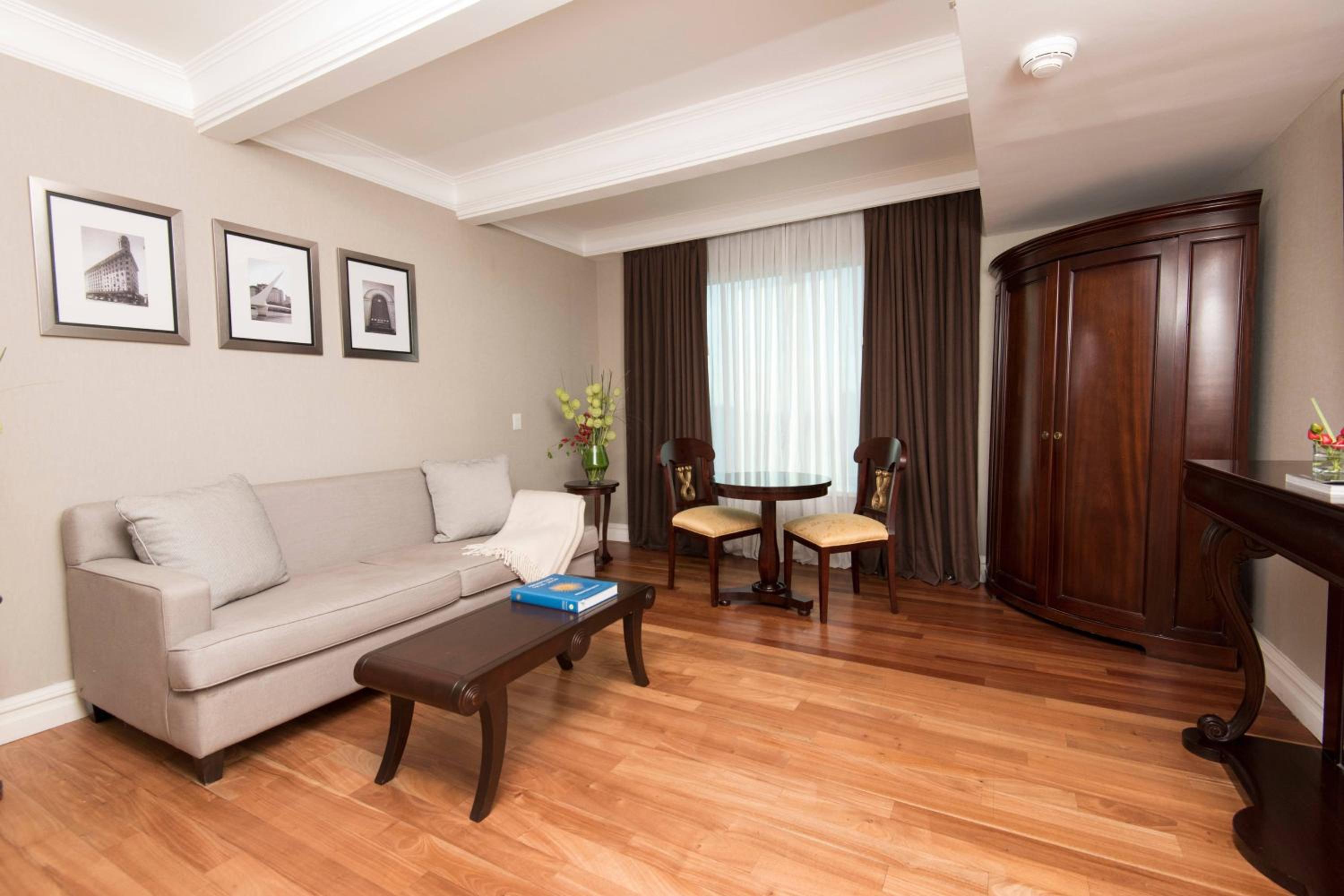 Executive Suite