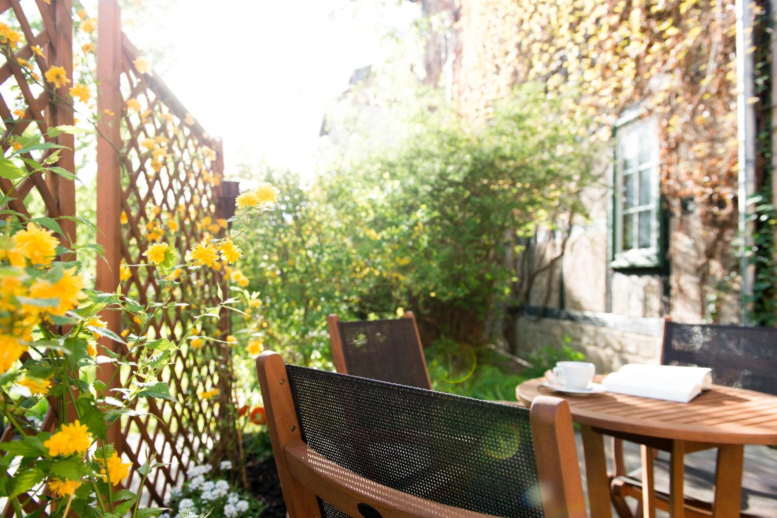 Double Room with Balcony - Photo 6