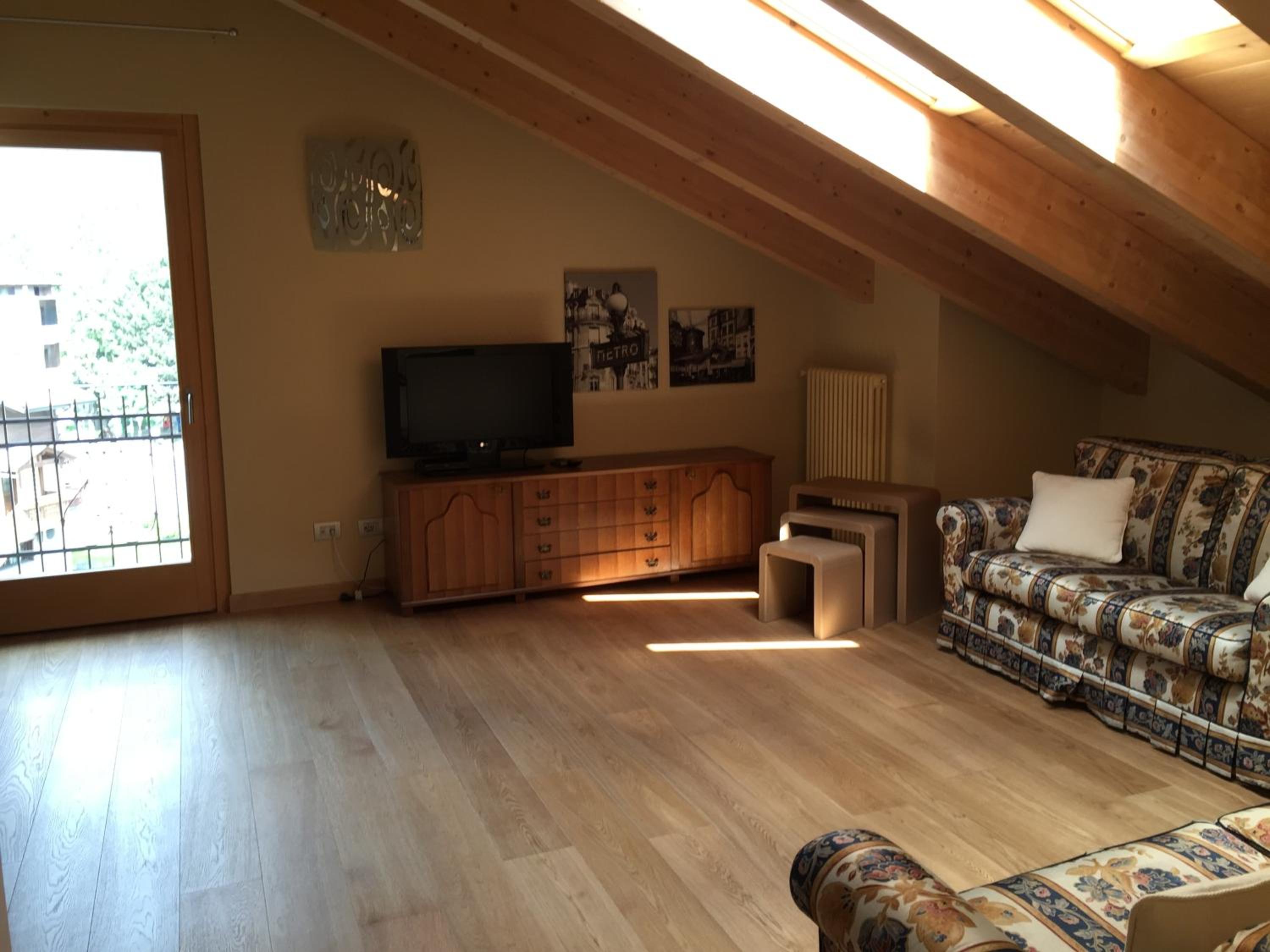 Two-Bedroom Apartment - Attic