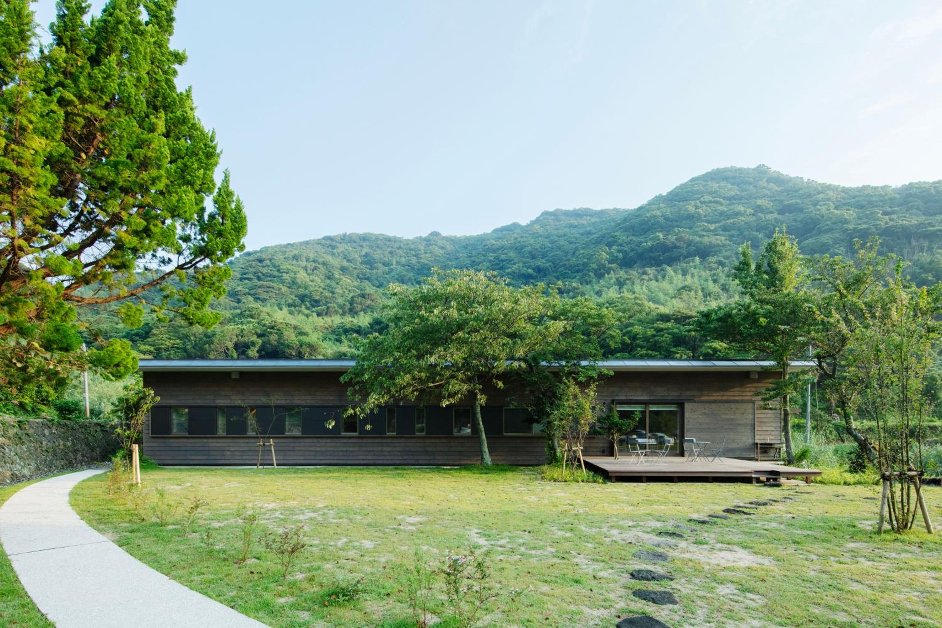 Villa photo 2