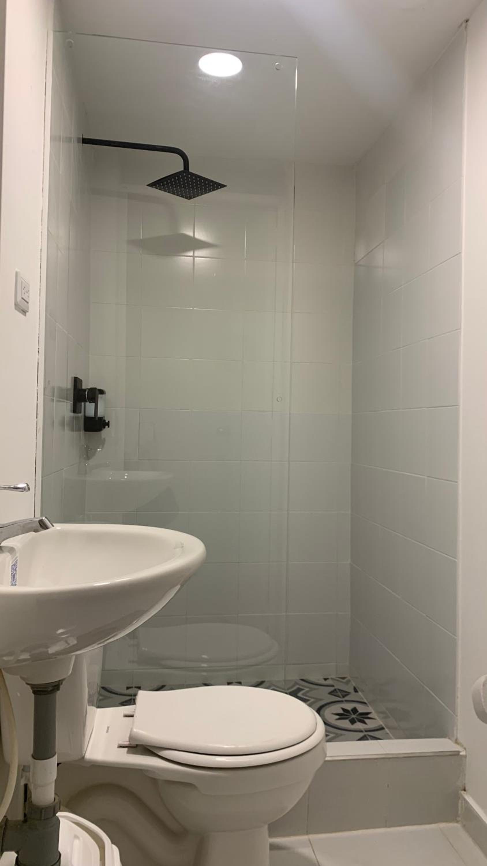 Quadruple Room - Photo 5