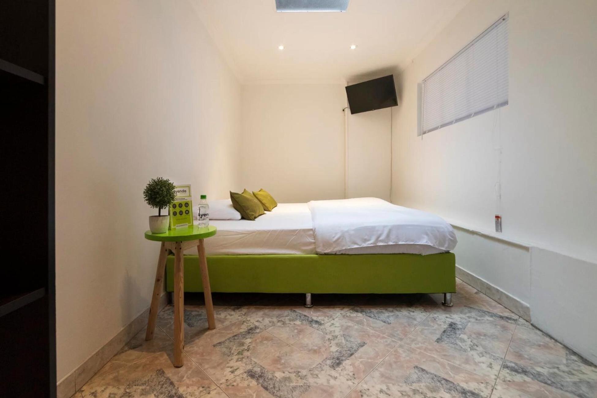 Double Room - Photo 7