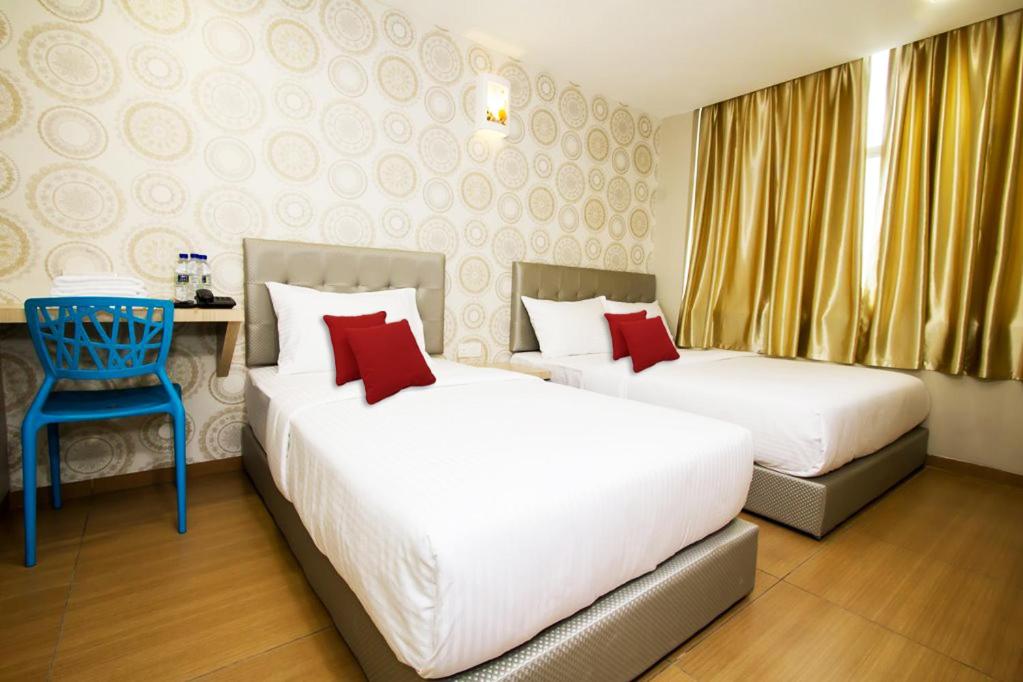 Deluxe Triple Room - Photo 2