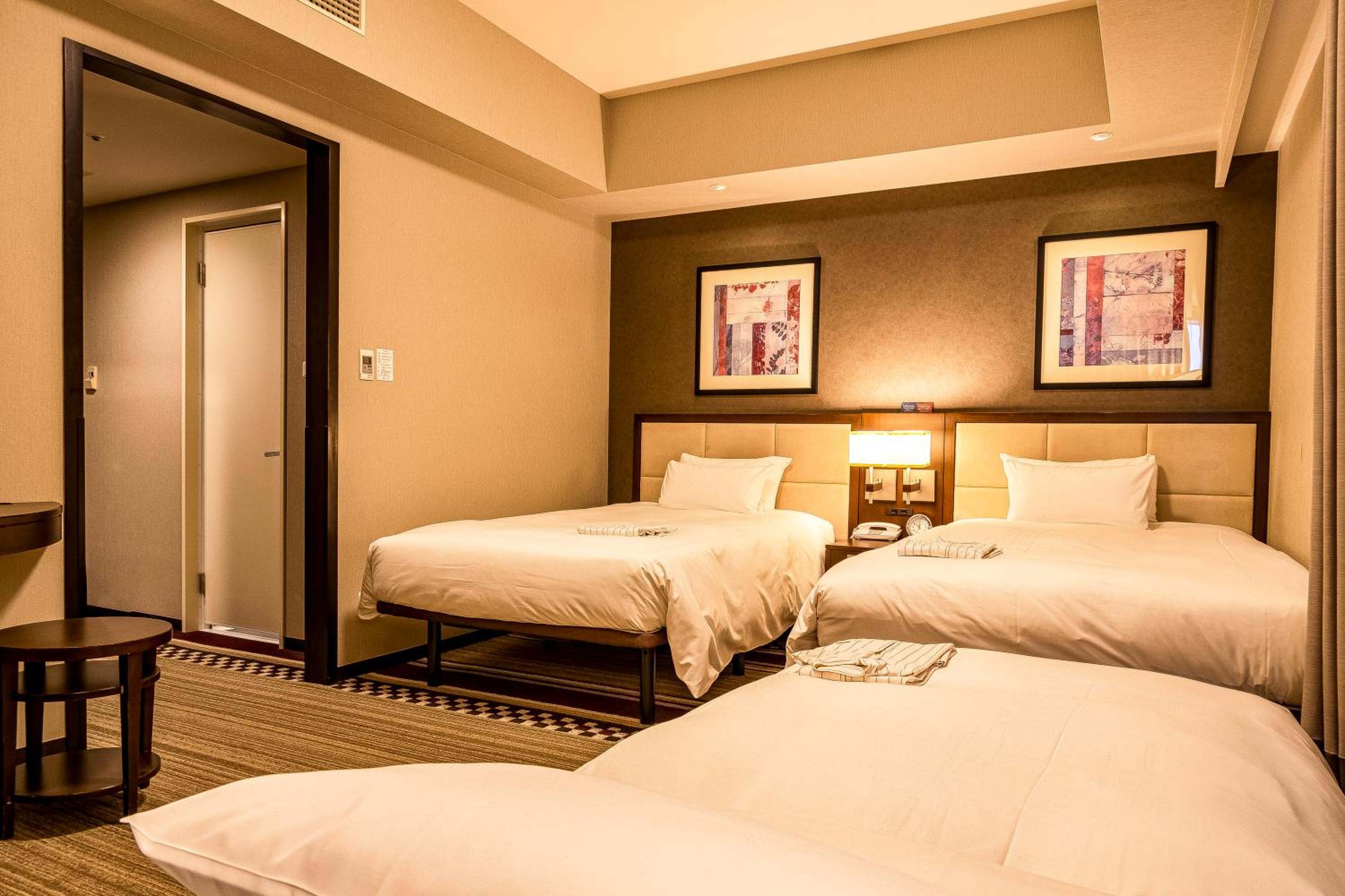 Standard Triple Room -Nonsmoking - Photo 5