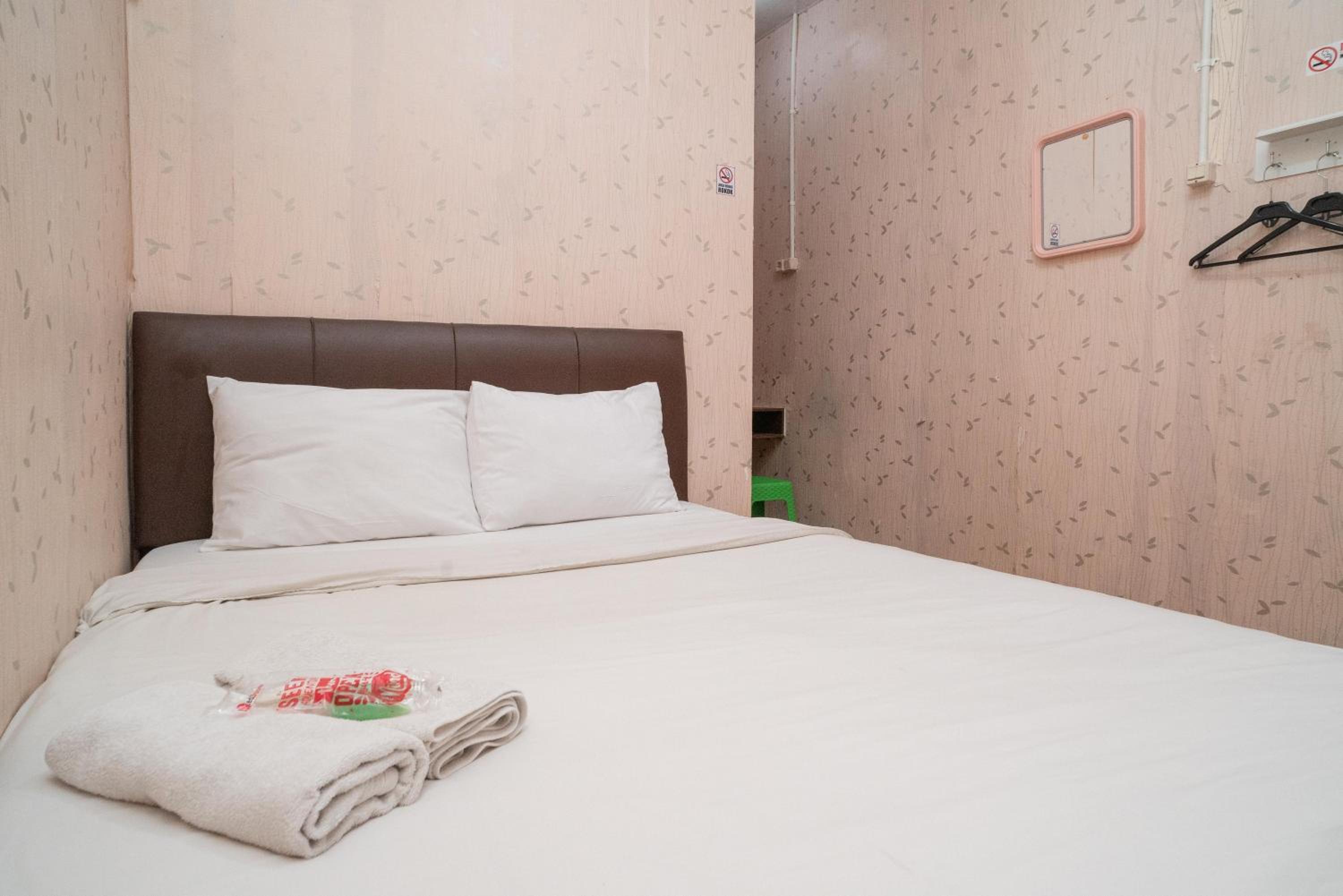 Standard Double Room - Photo 17