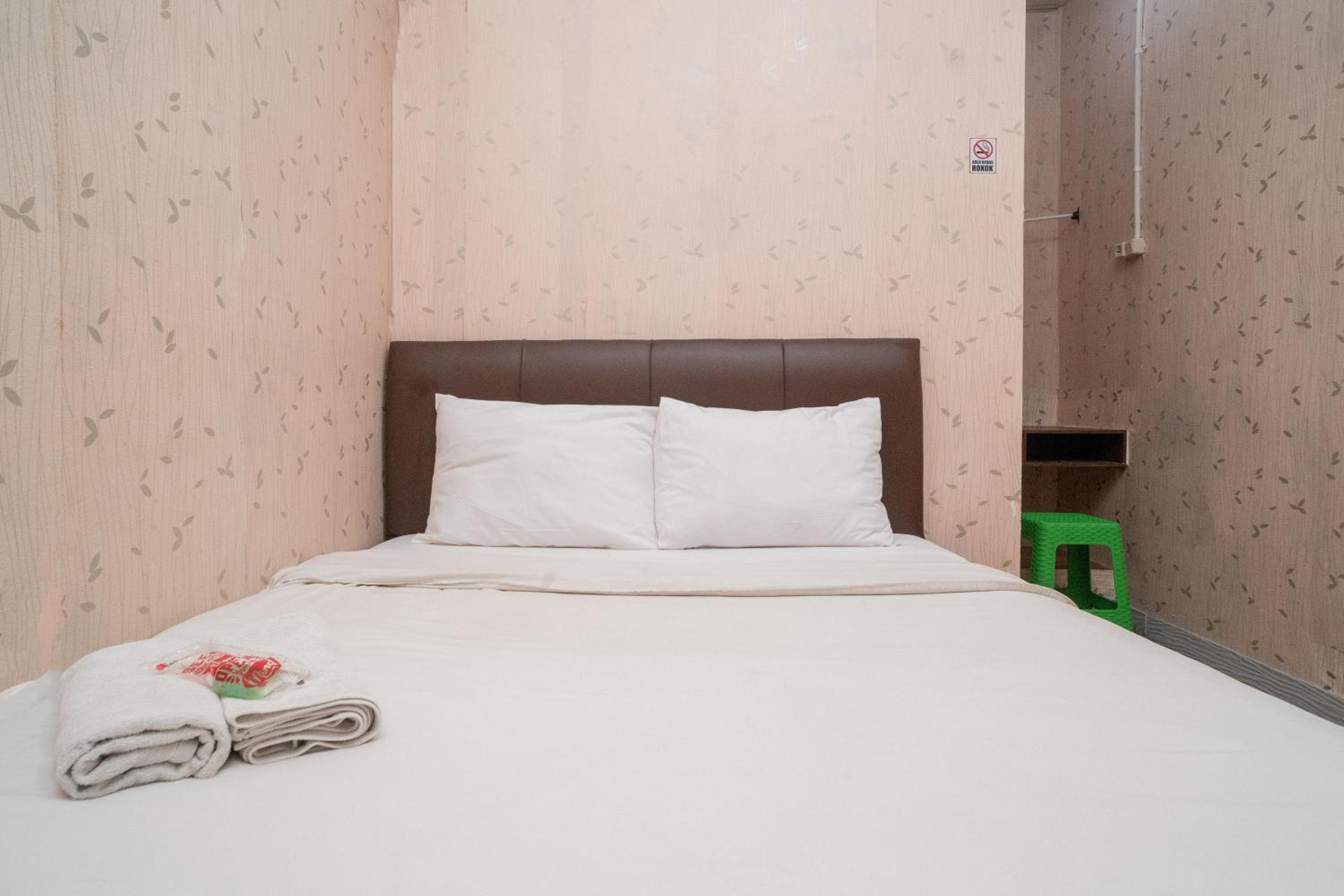 Standard Double Room - Photo 16