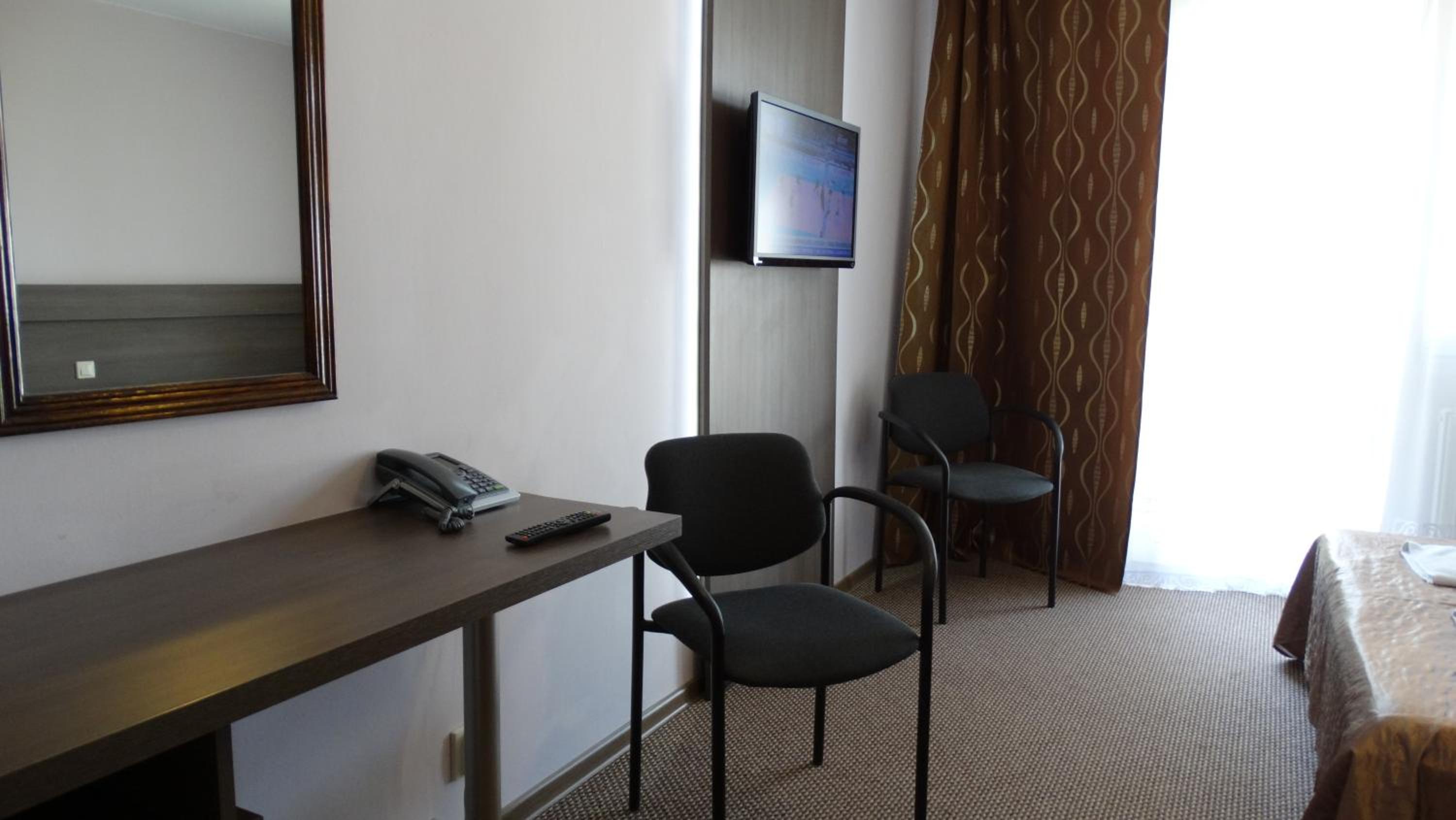 Double Room - Photo 1