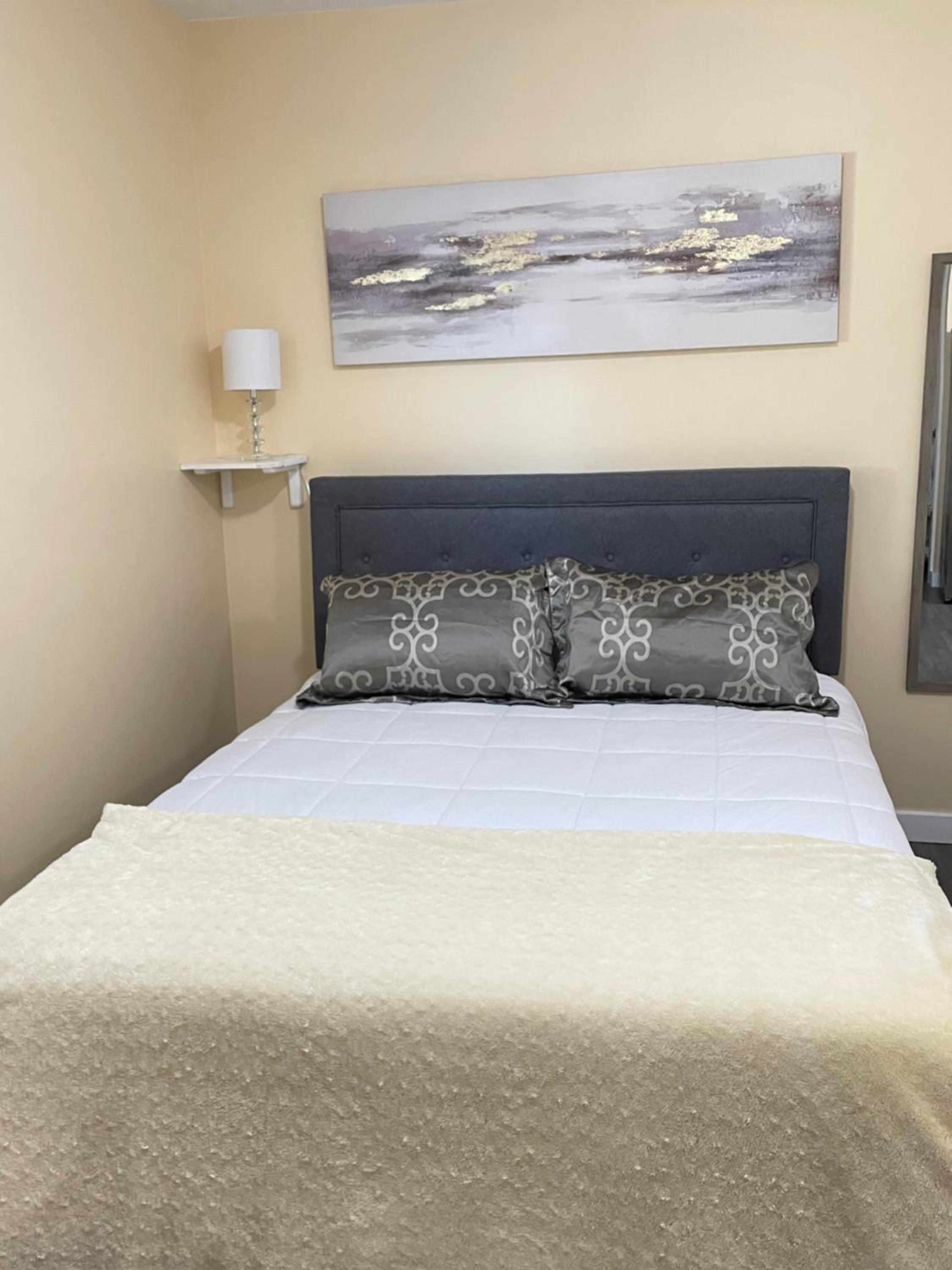 One-Bedroom House