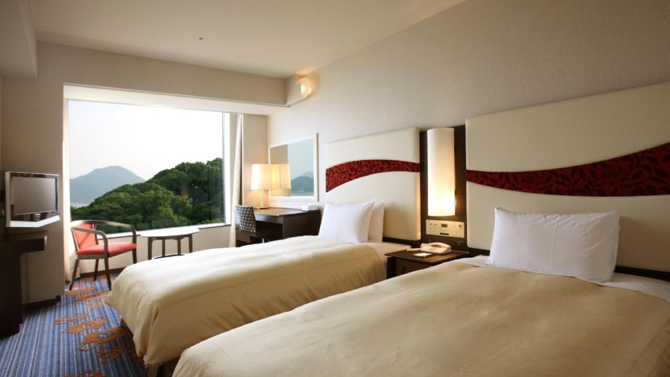 Premium Floor Twin Room - Non-Smoking - Photo 1