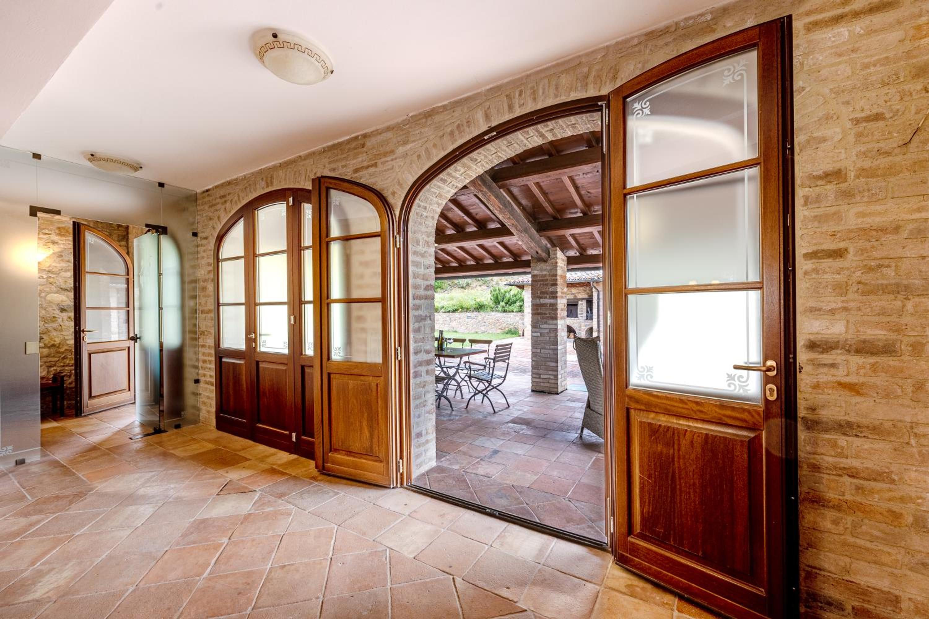 Villa photo 3