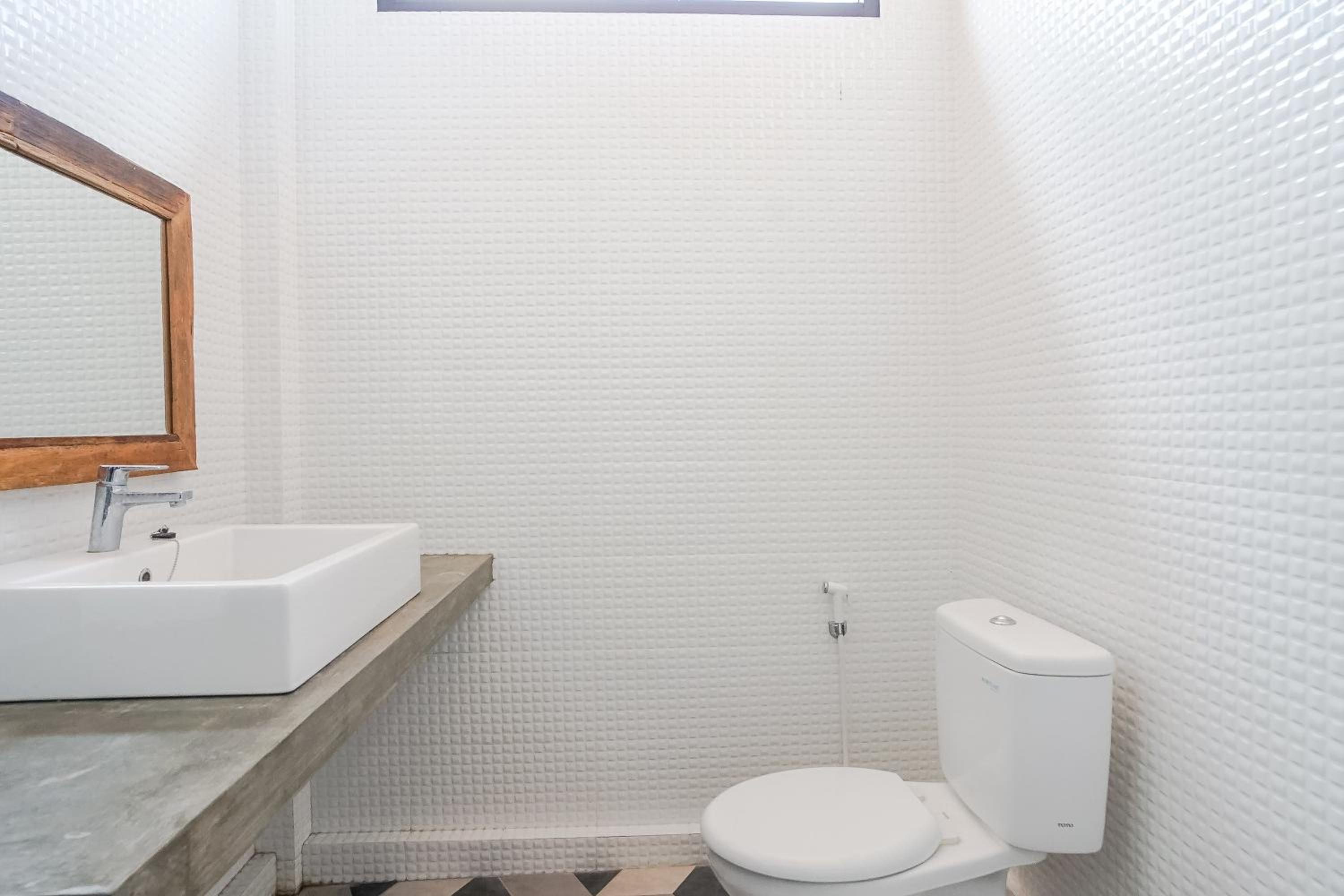 Studio Apartment - Photo 11
