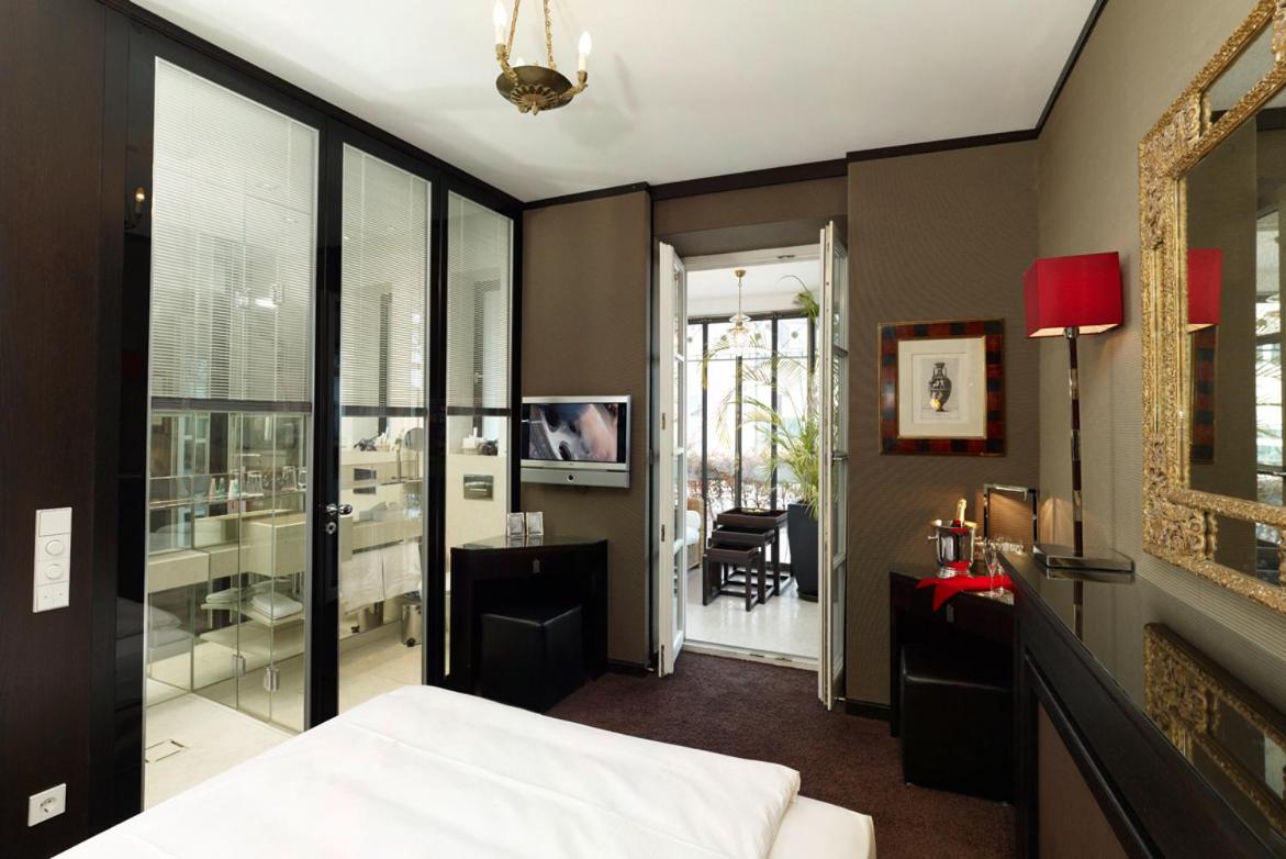 Deluxe Double or Twin Room photo 1