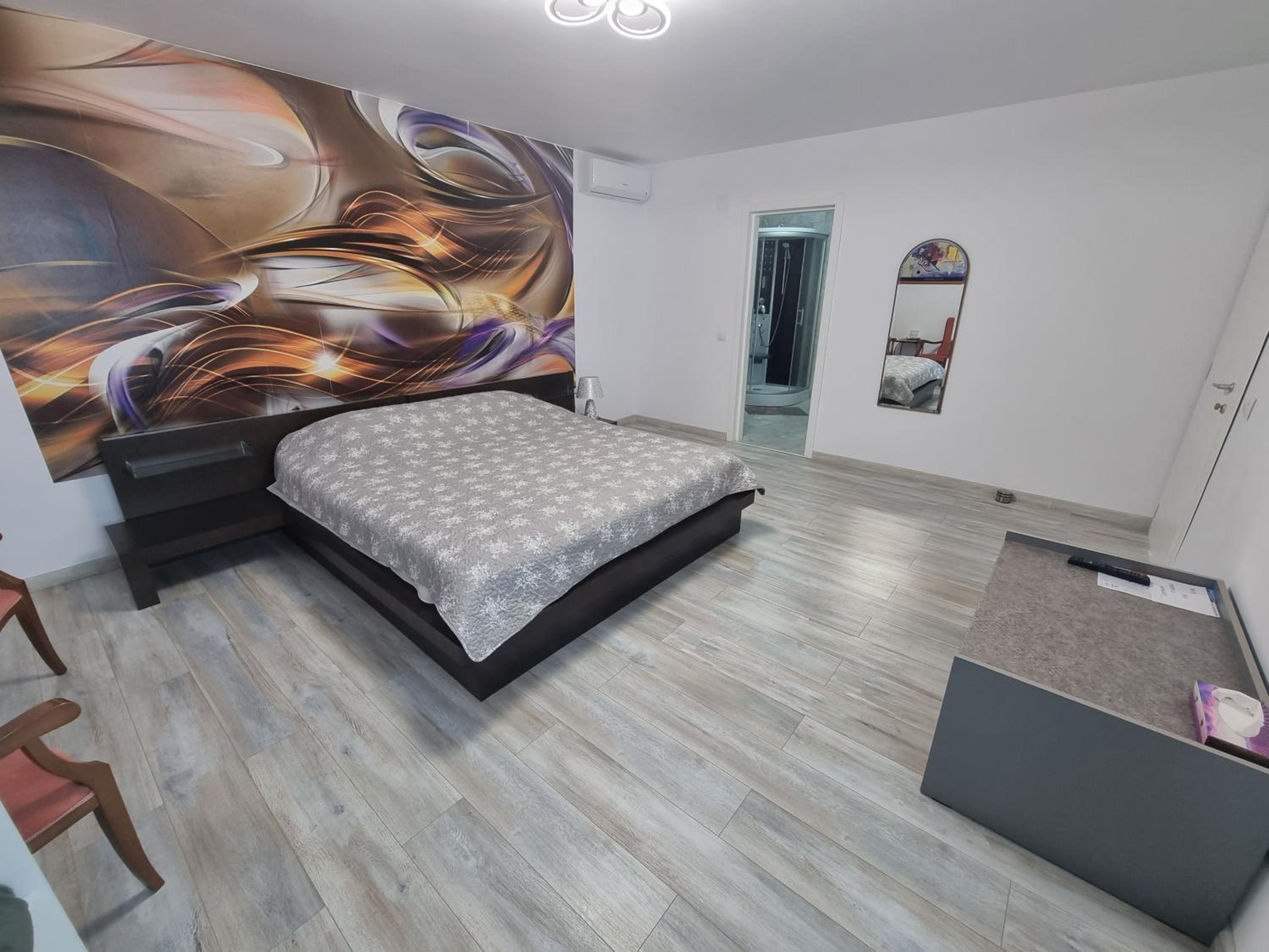 Superior King Room - Photo 5