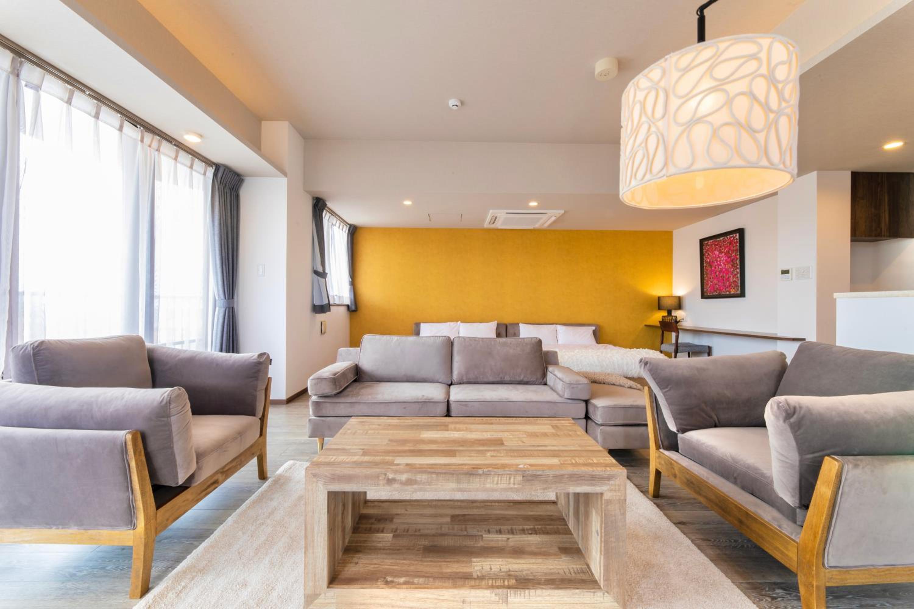 Deluxe Apartment