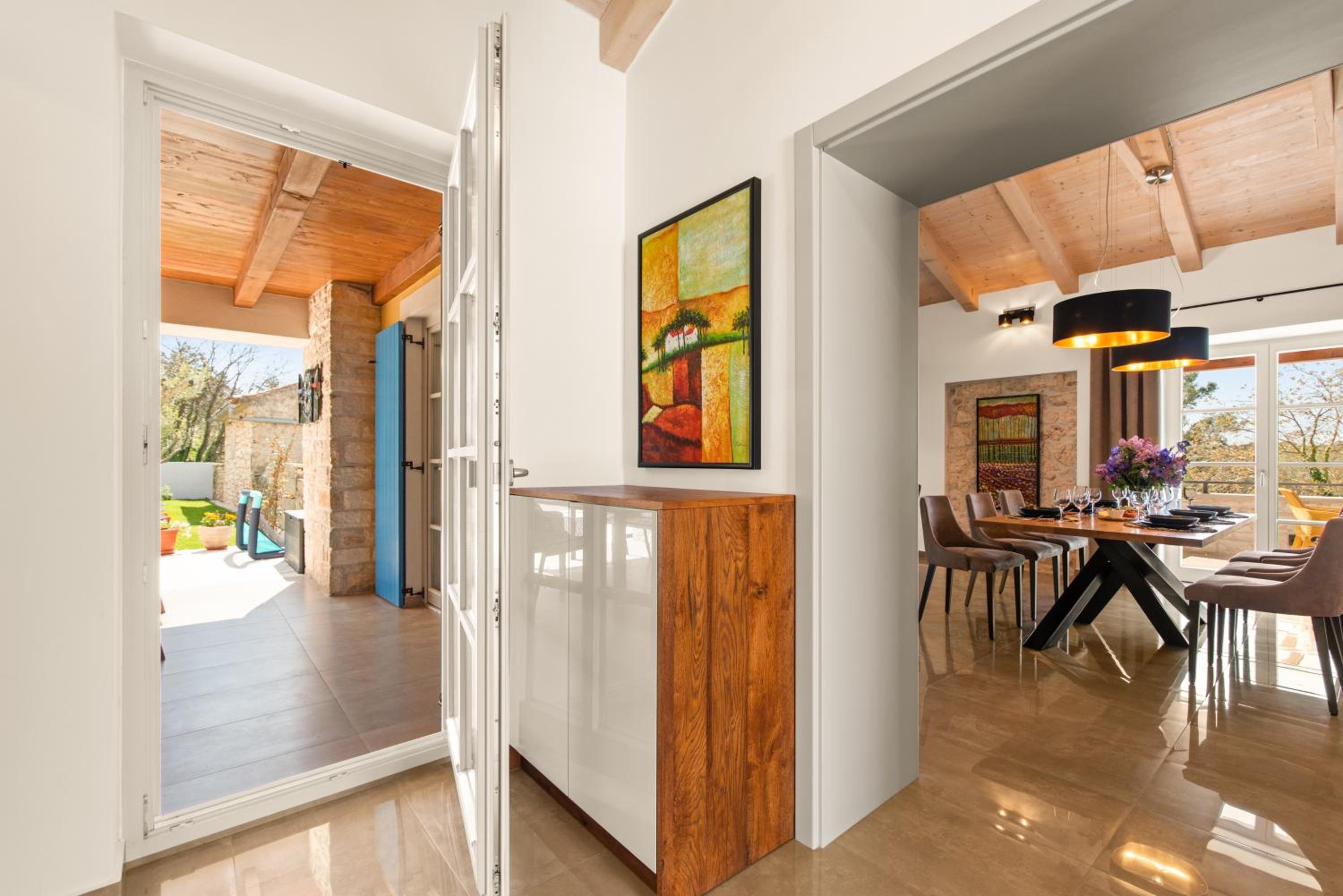 Three-Bedroom Villa photo 2