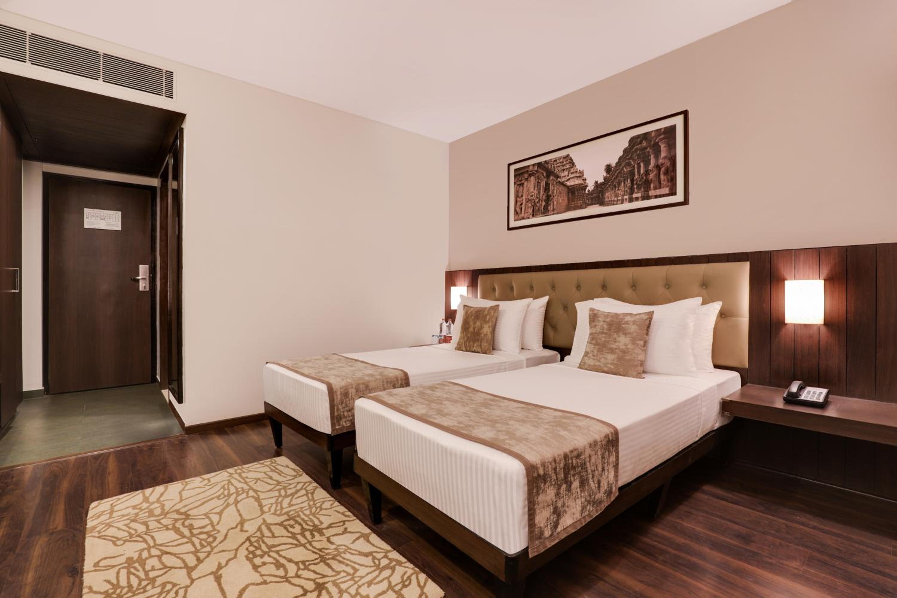 Superior Twin Room (20% off on session of Spa and Complimentary Welcome Drink on arrival) - Photo 2