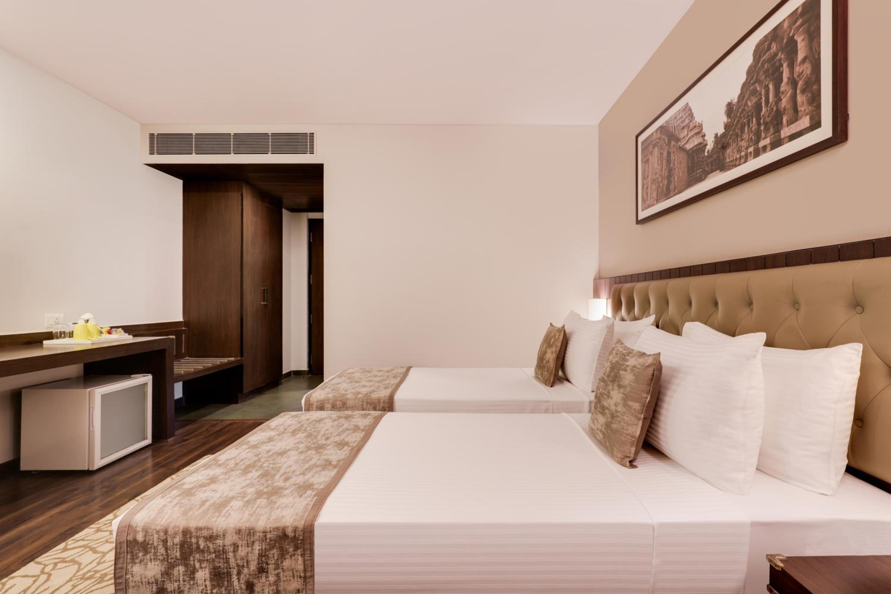 Superior Twin Room (20% off on session of Spa and Complimentary Welcome Drink on arrival) - Photo 4
