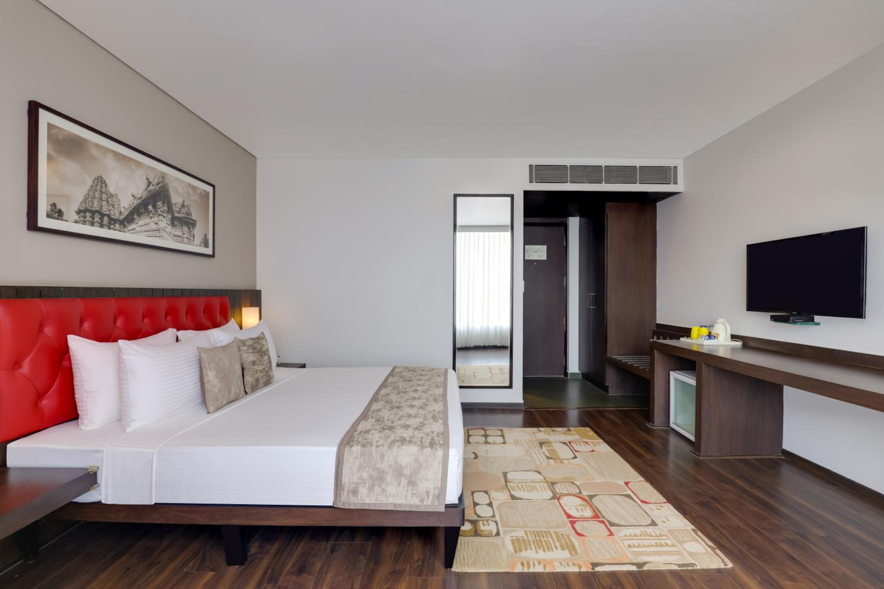 Deluxe Room  - Photo 6