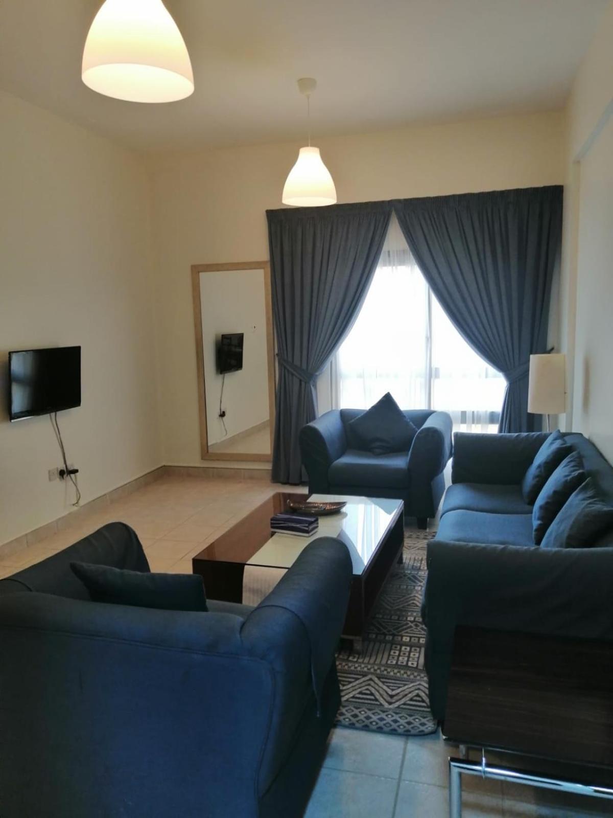 One-Bedroom Apartment - Photo 13