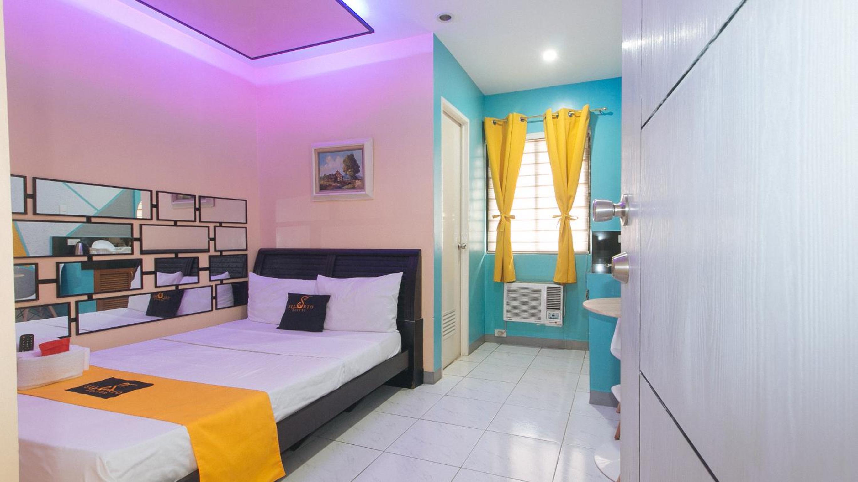 Studio - Photo 5