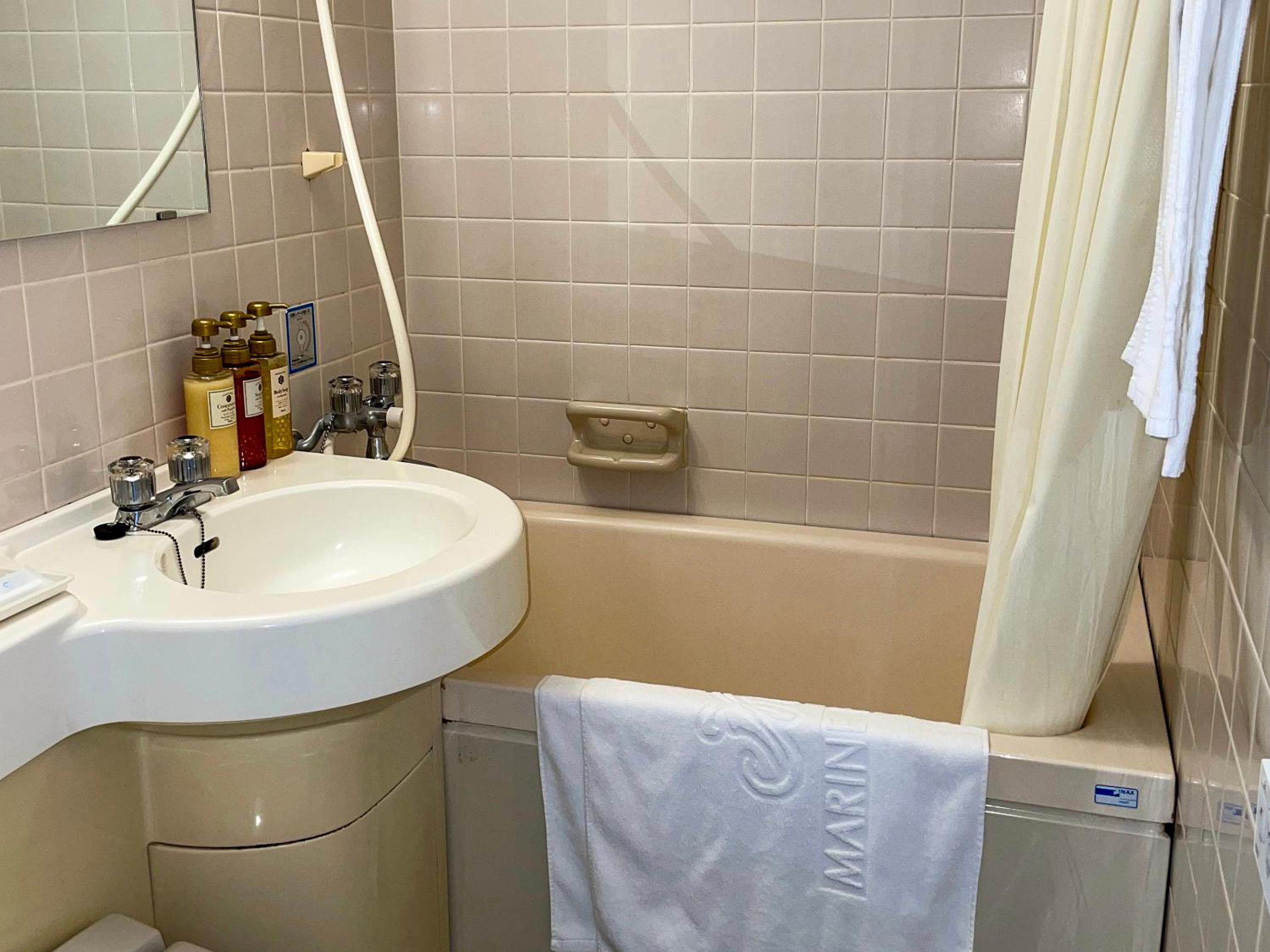 Double Room - Photo 2