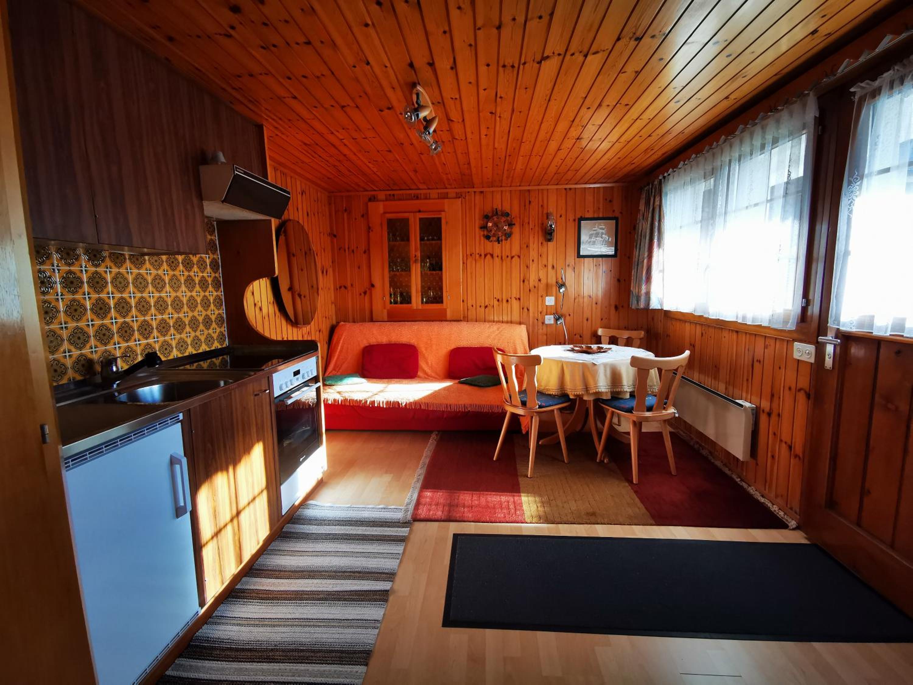 One-Bedroom Apartment photo 3